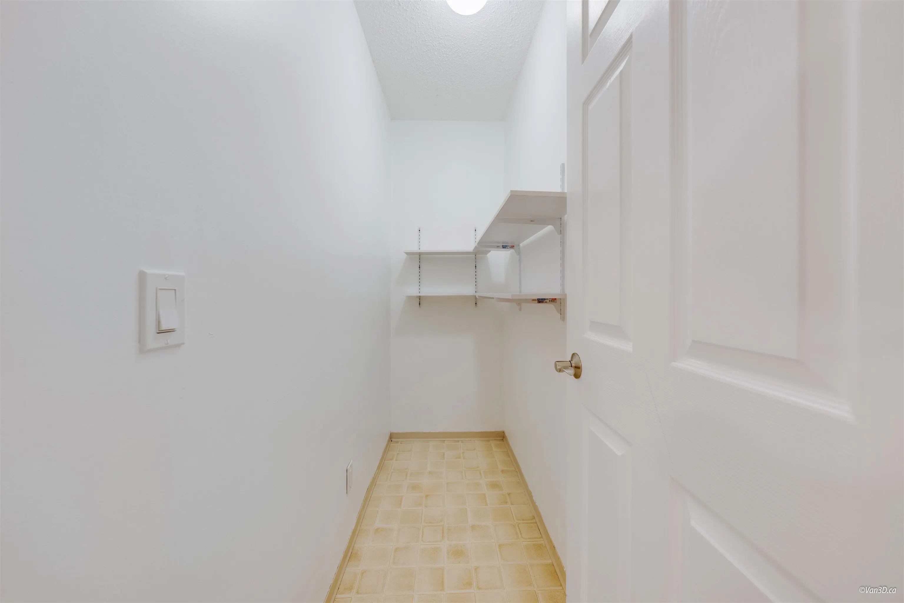 141 200 Westhill Place