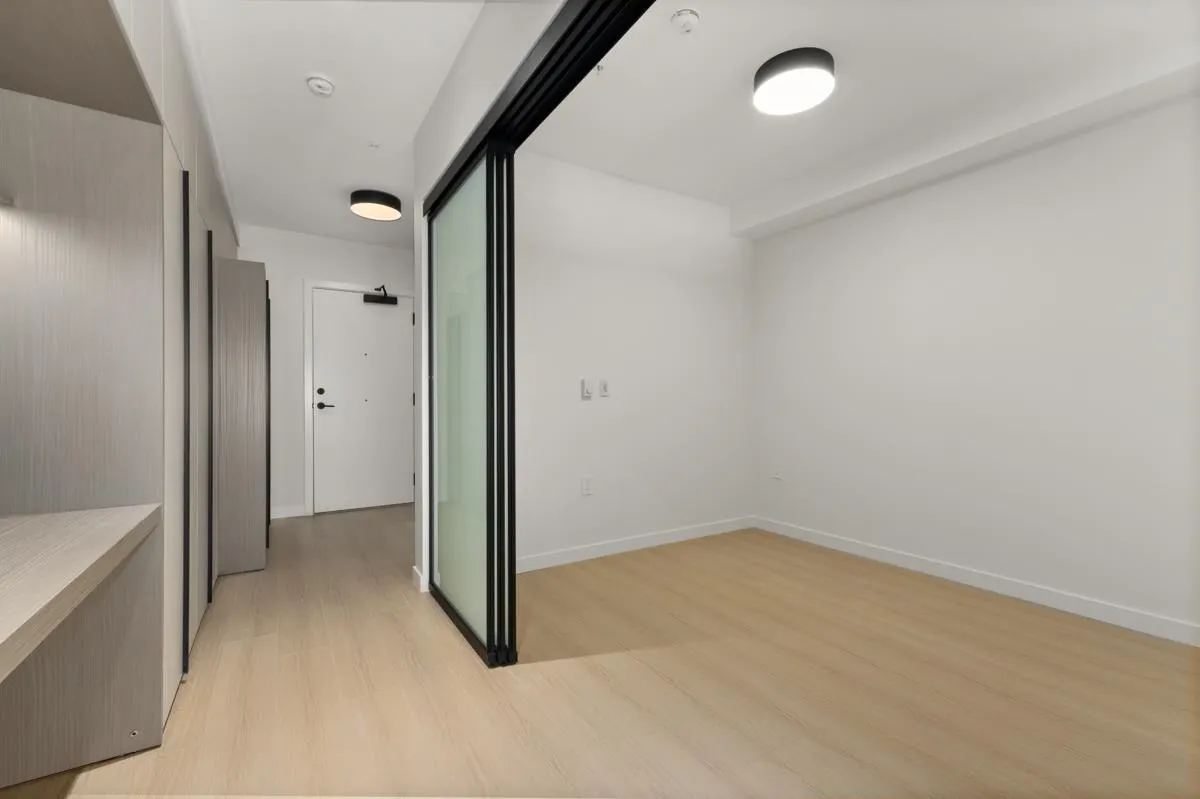 209 2015 St. Johns Street