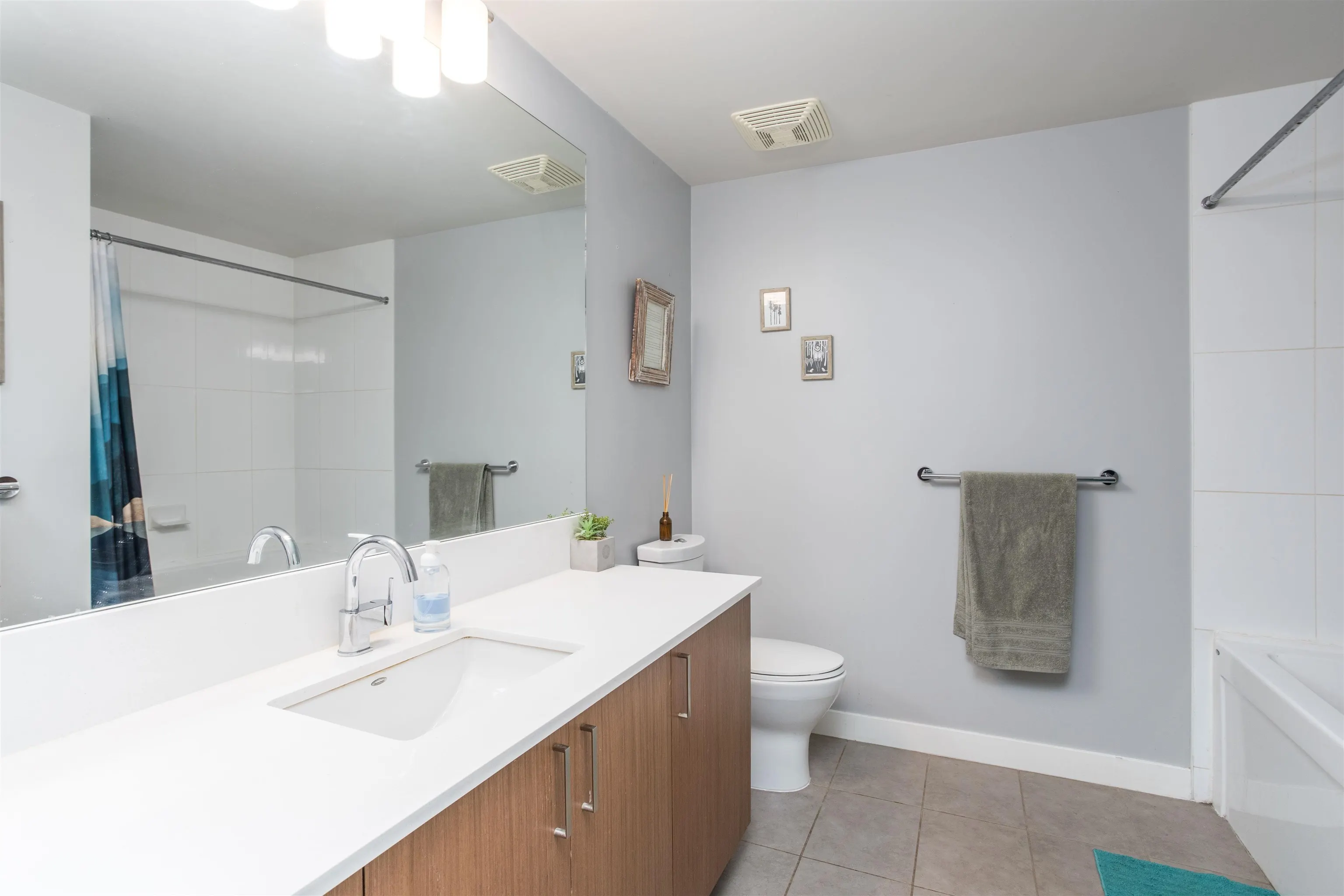 310 221 Union Street