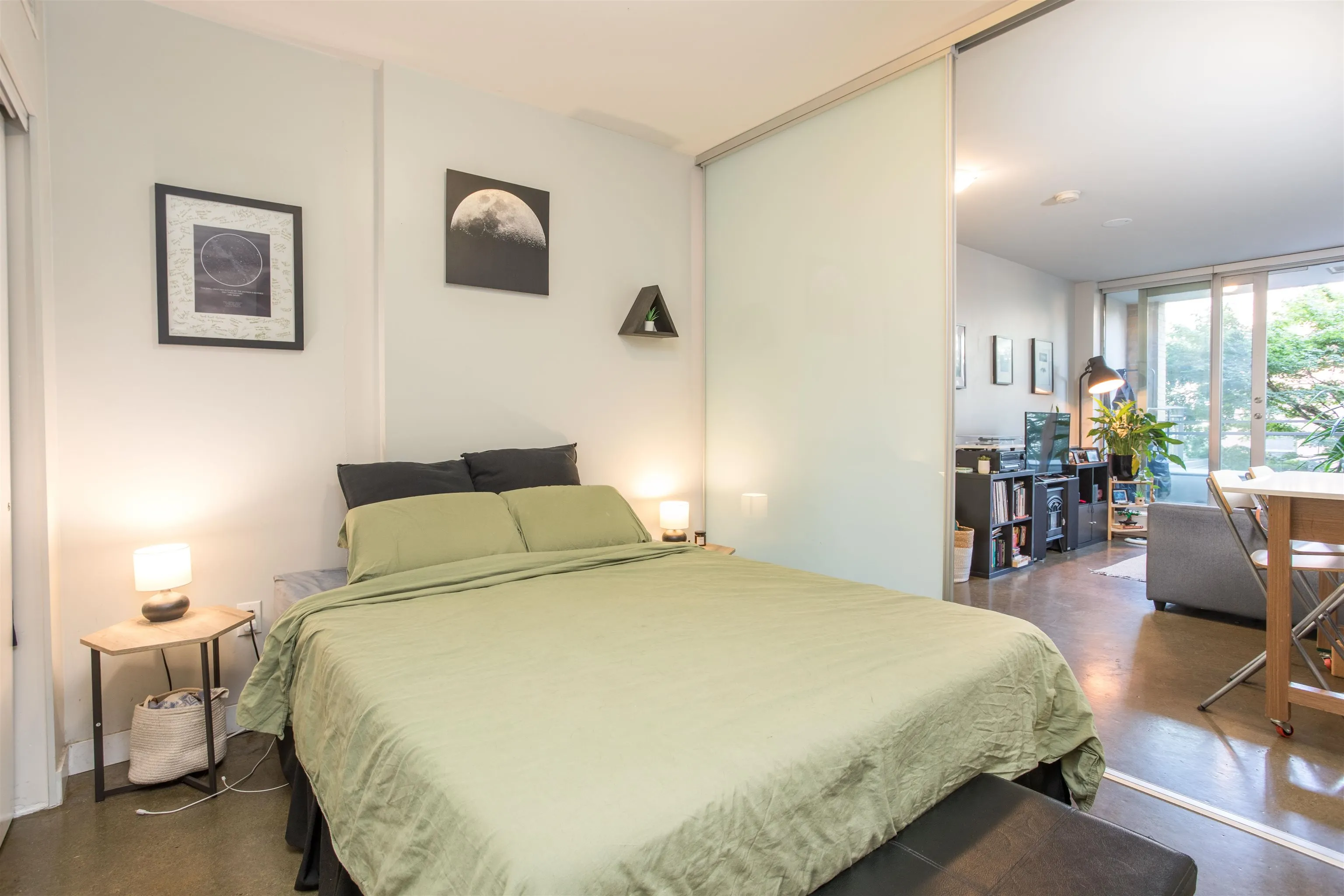 310 221 Union Street