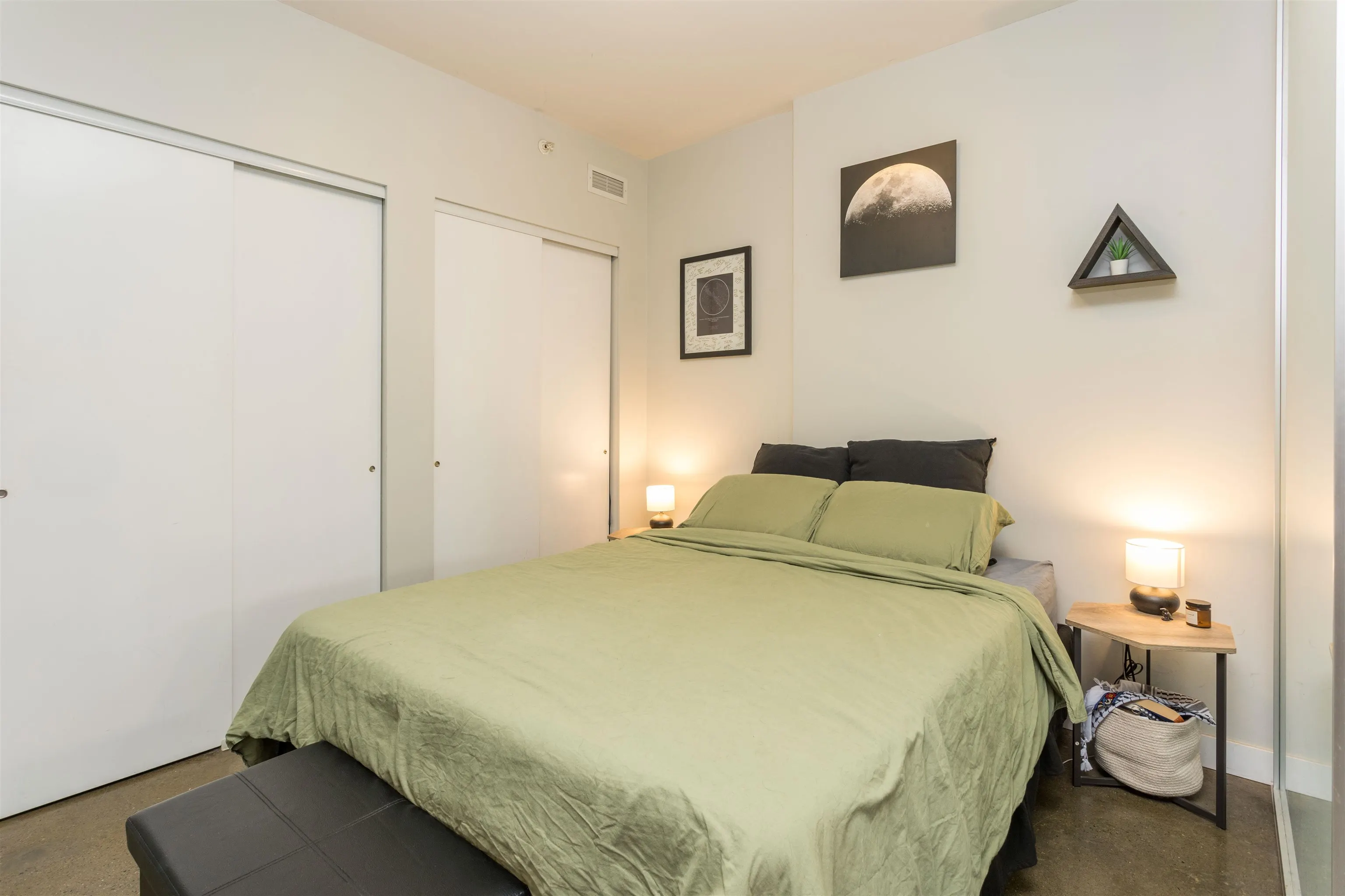 310 221 Union Street