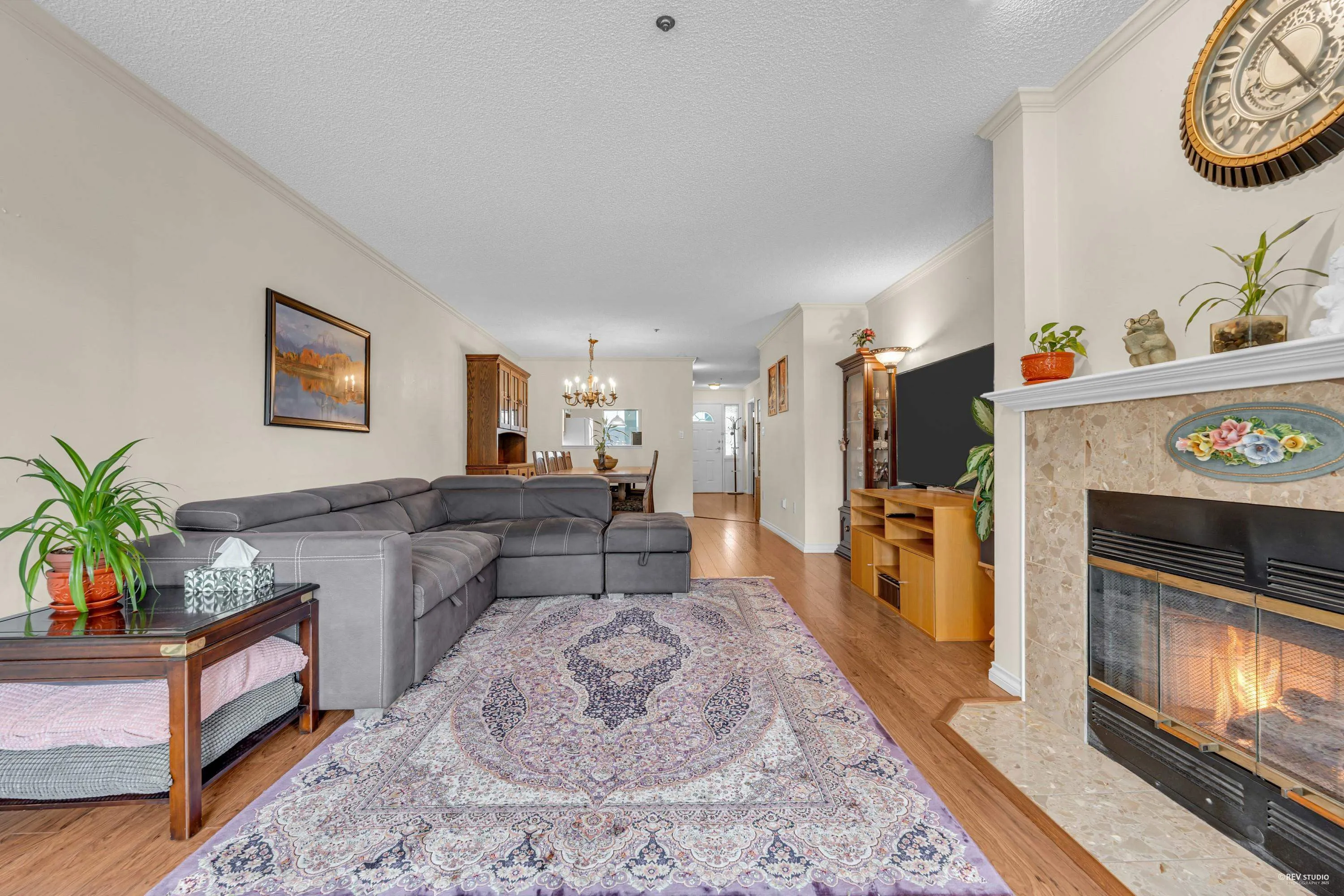 221 7251 Minoru Boulevard