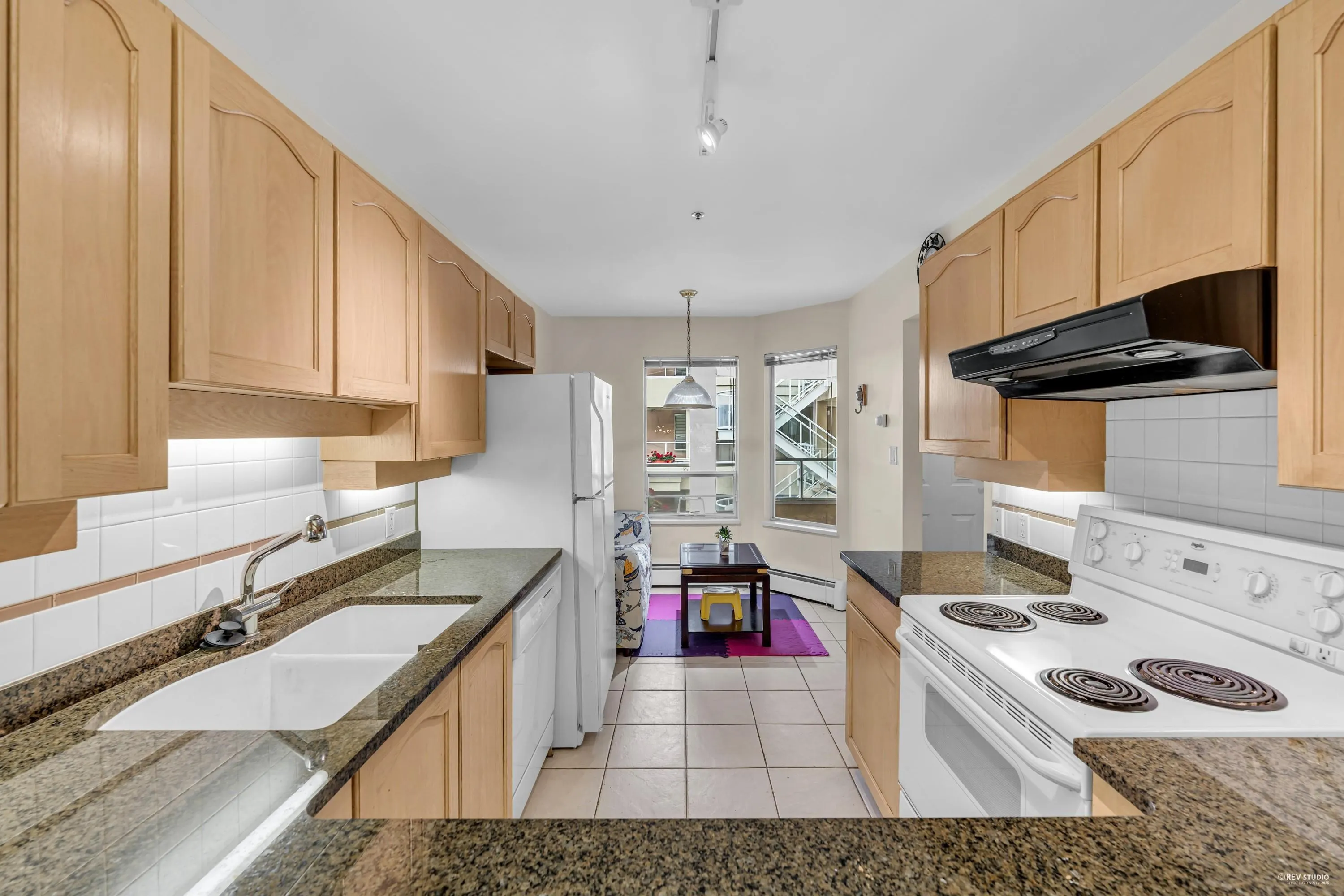 221 7251 Minoru Boulevard
