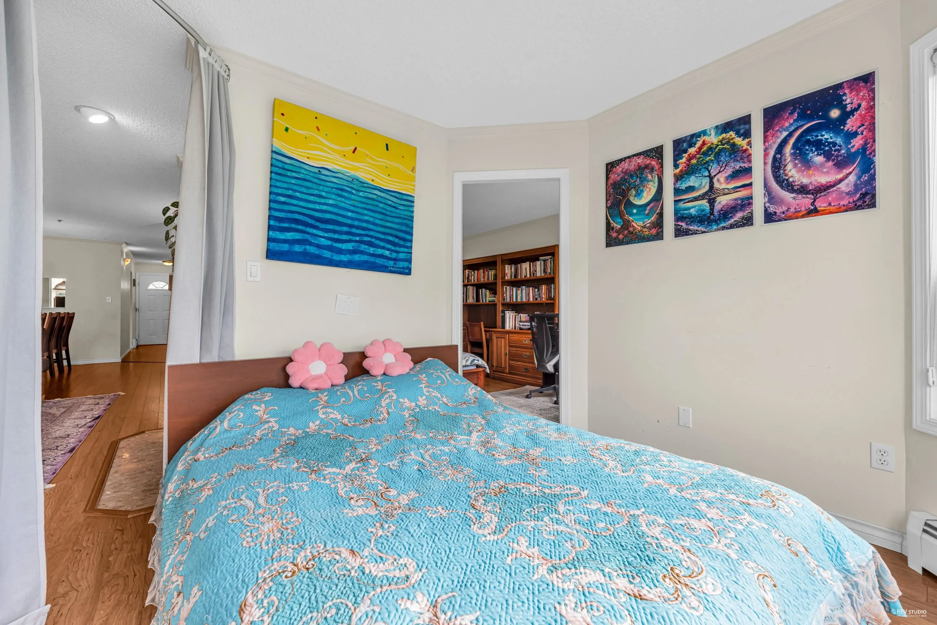 221 7251 Minoru Boulevard