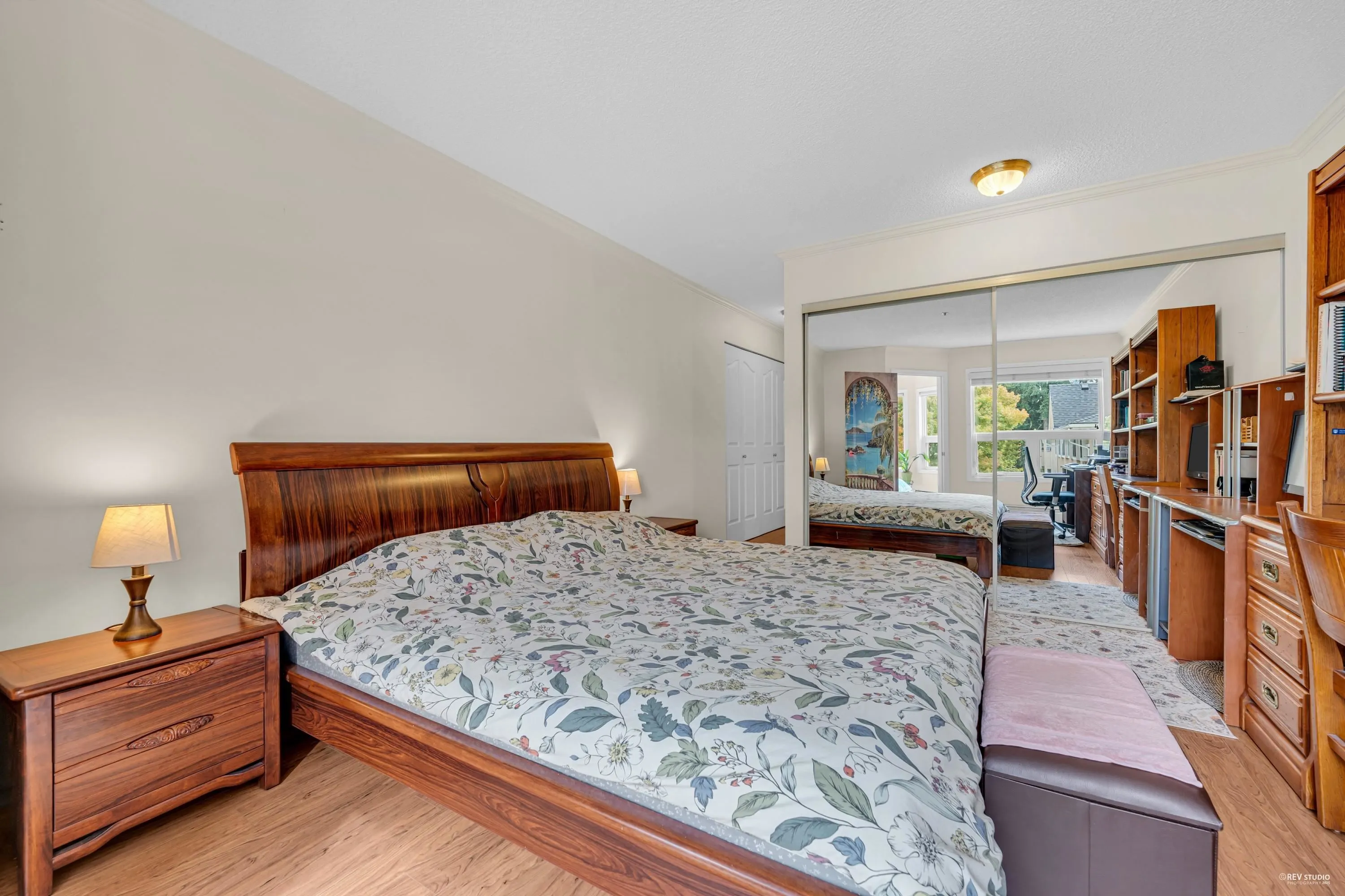 221 7251 Minoru Boulevard