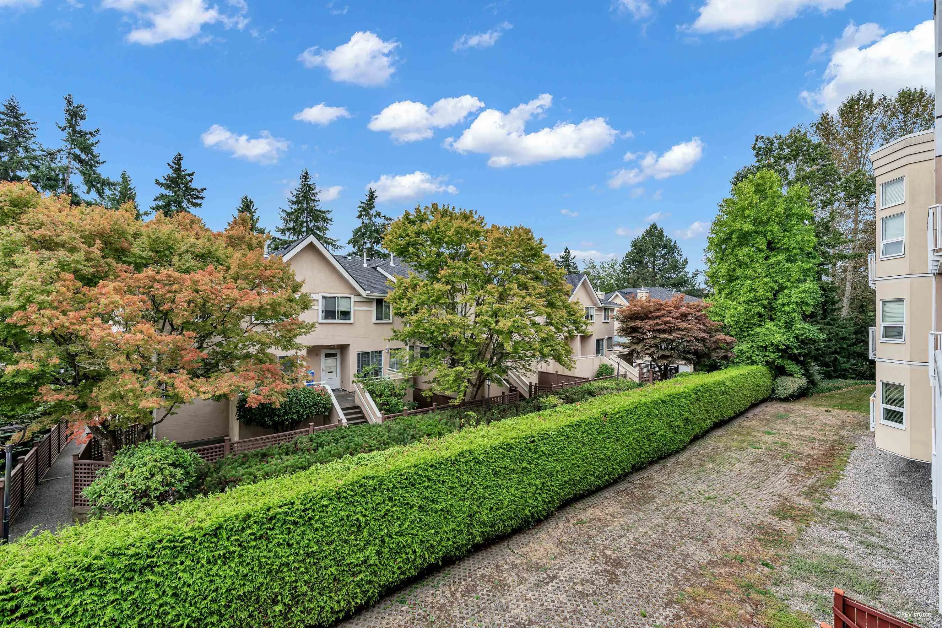 221 7251 Minoru Boulevard