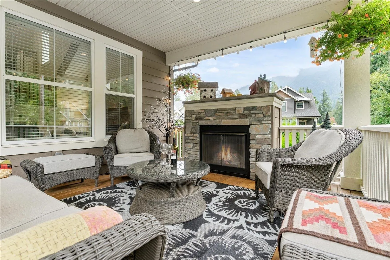 43414 Creekside Circle