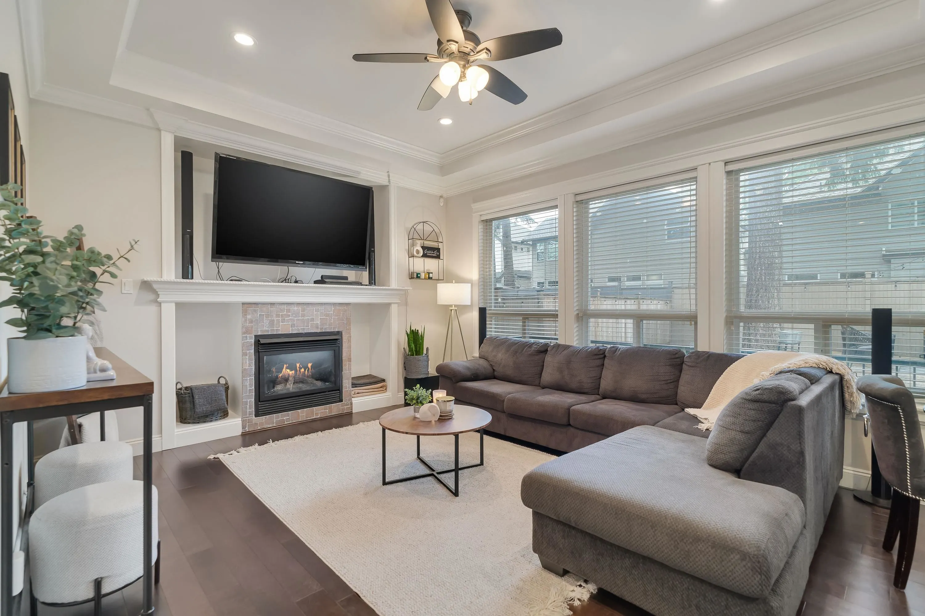 15083 58a Avenue
