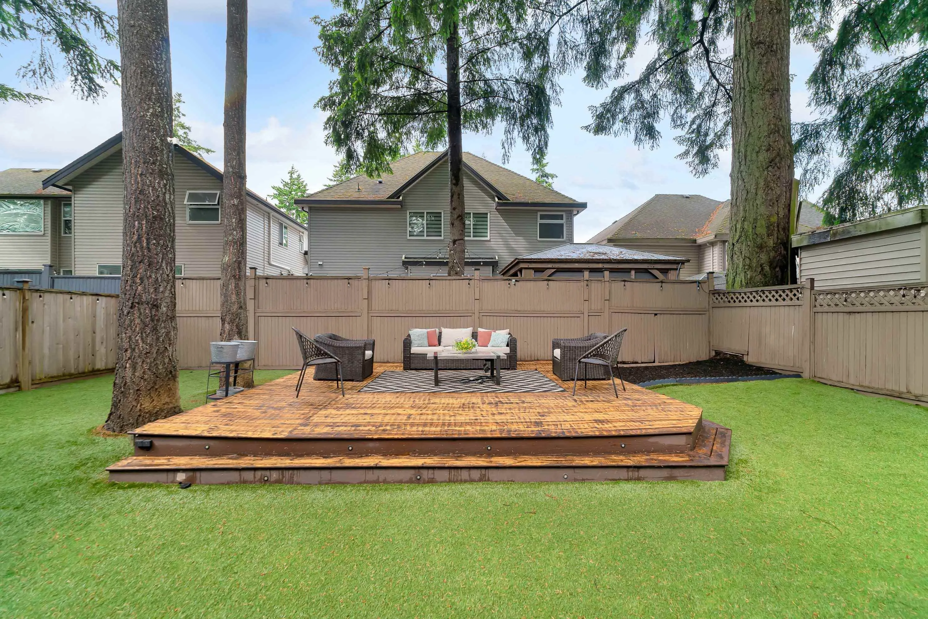 15083 58a Avenue
