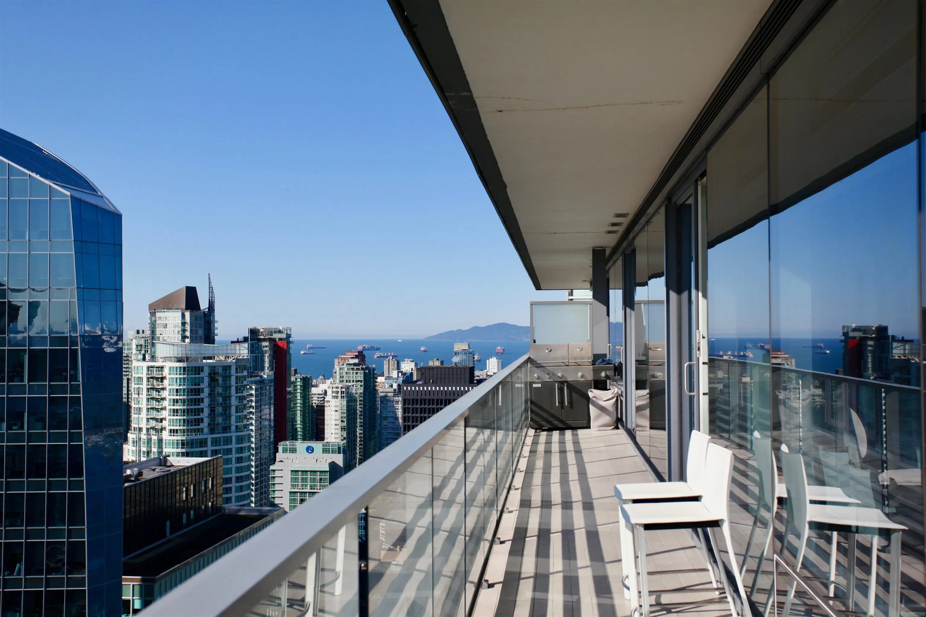 4203 1011 W Cordova Street