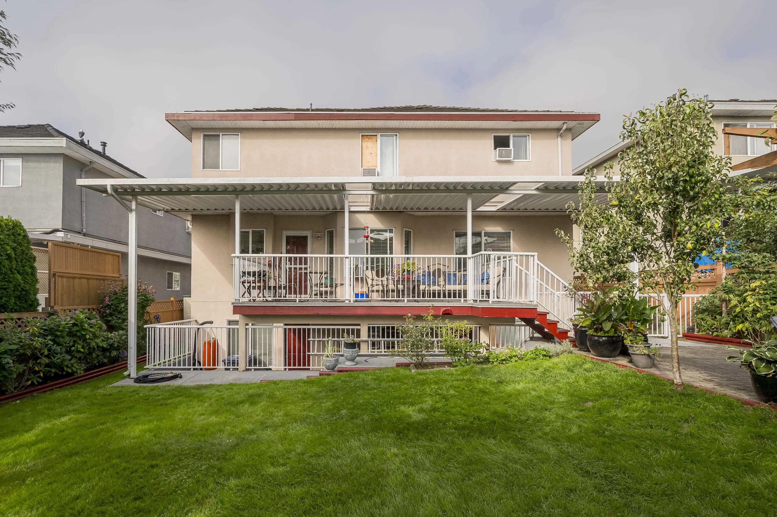 6758 150 Street