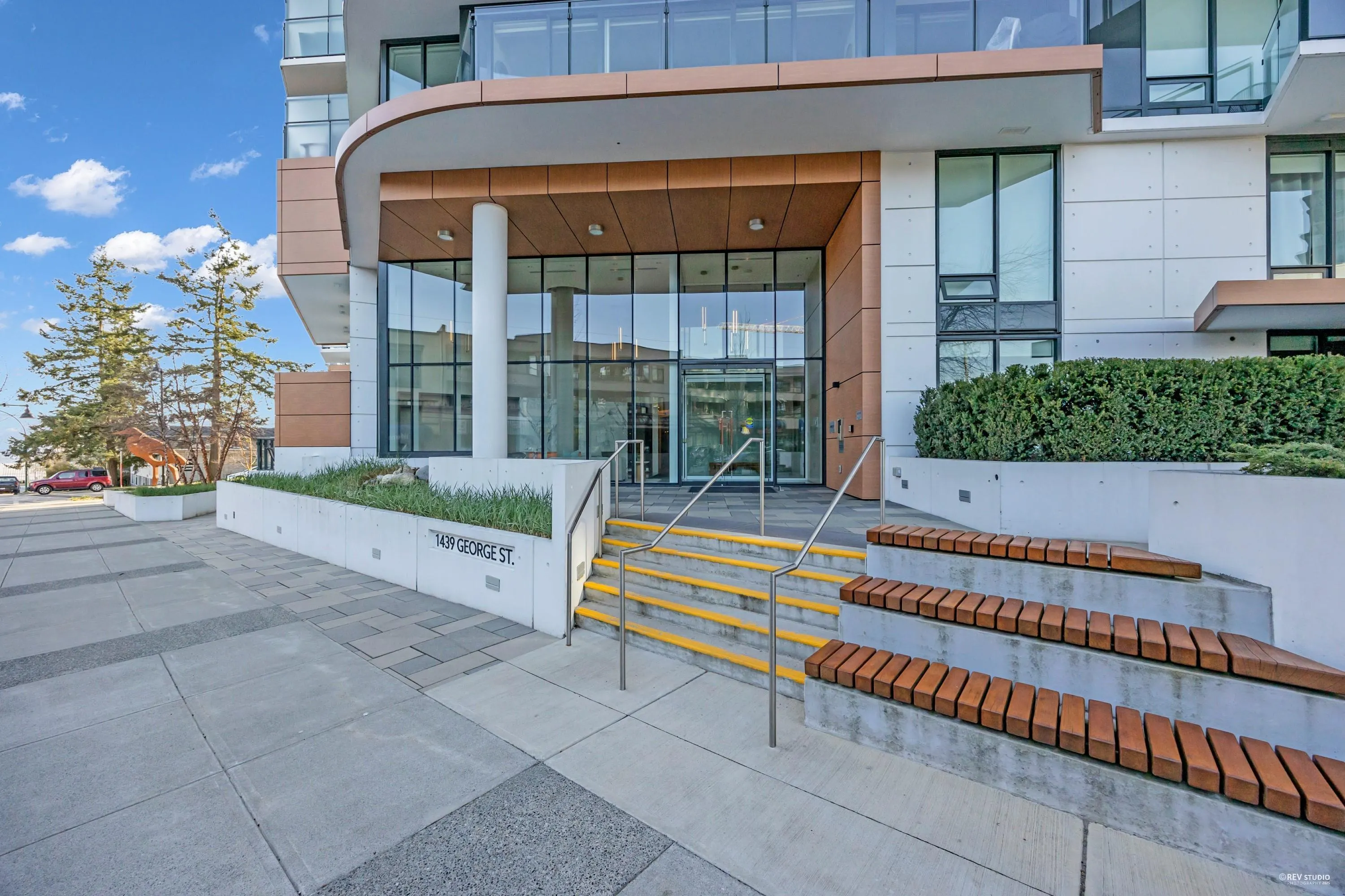 703 1439 George Street