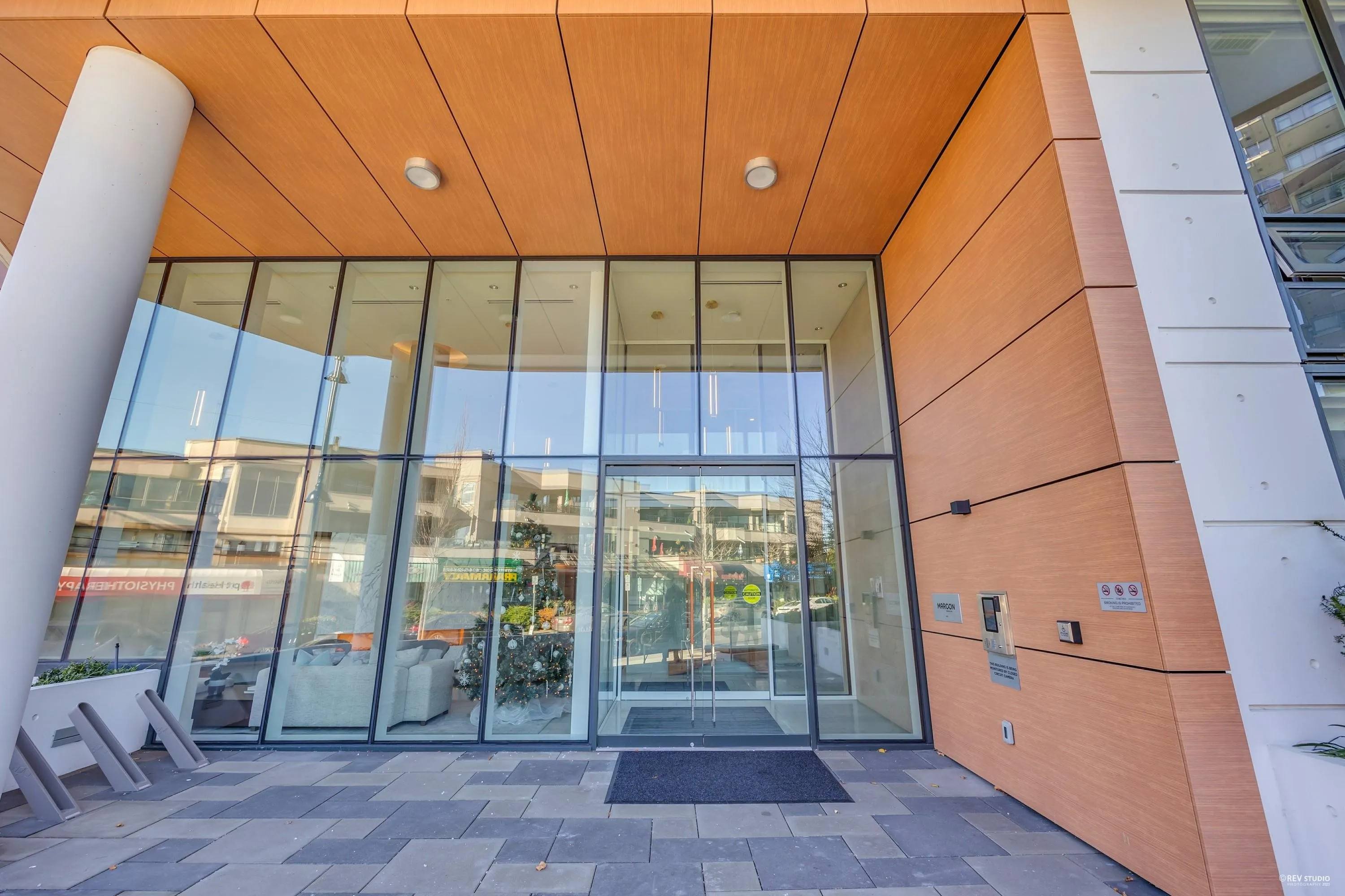 703 1439 George Street