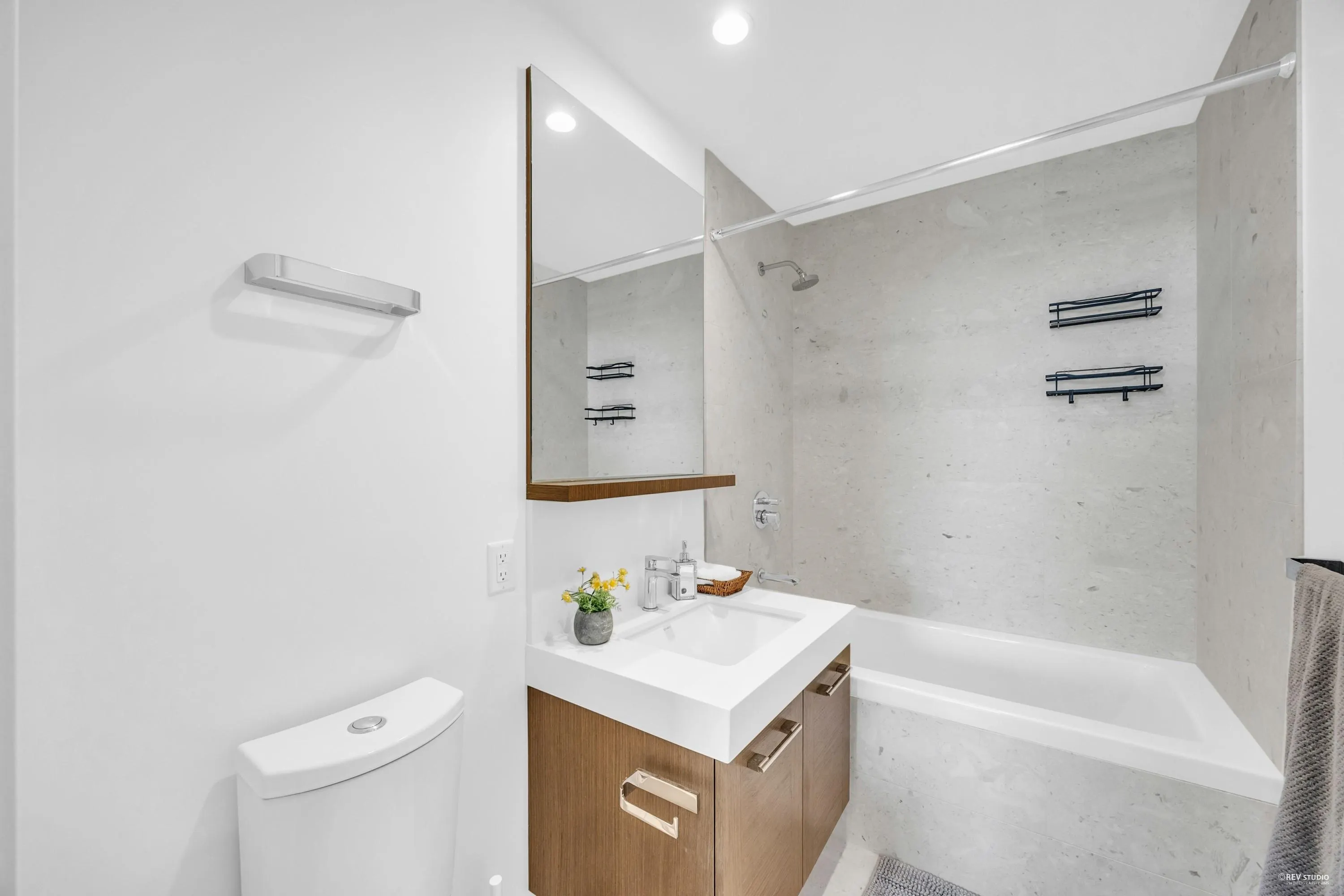 703 1439 George Street