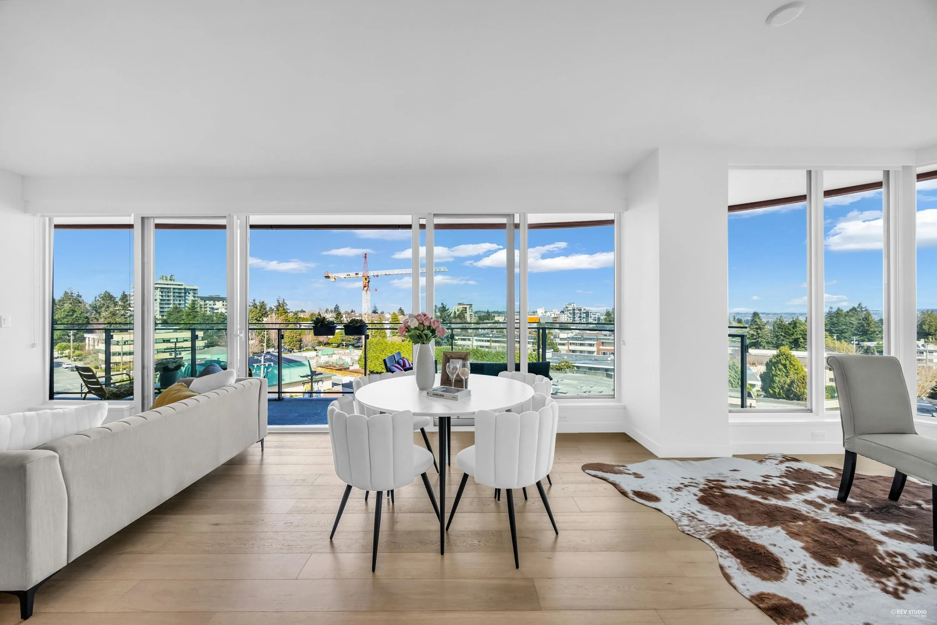 703 1439 George Street