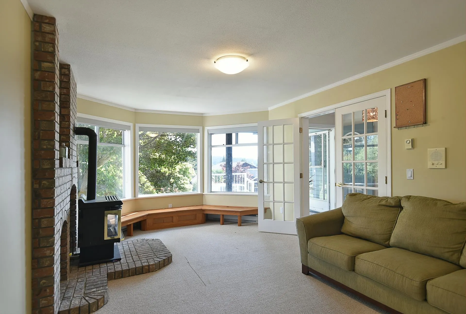 808 Bayview Heights Road