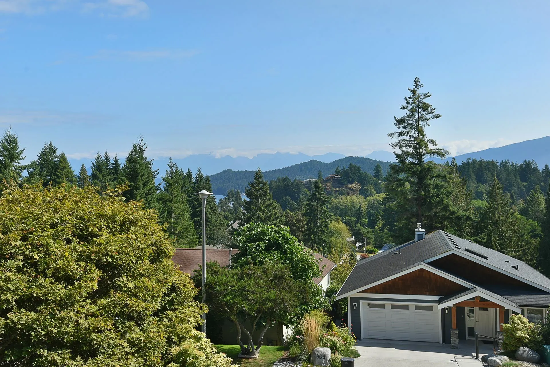 808 Bayview Heights Road
