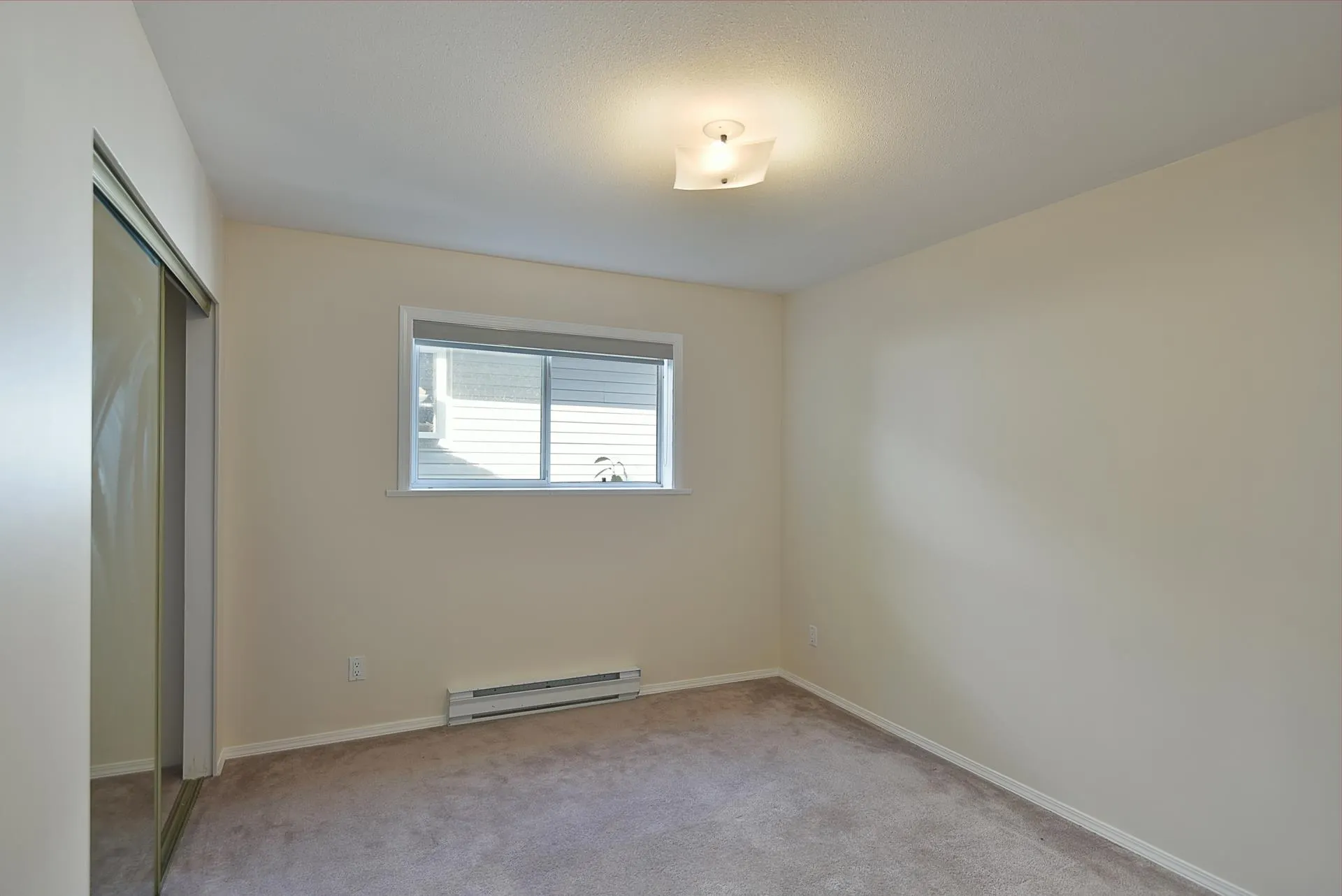 808 Bayview Heights Road