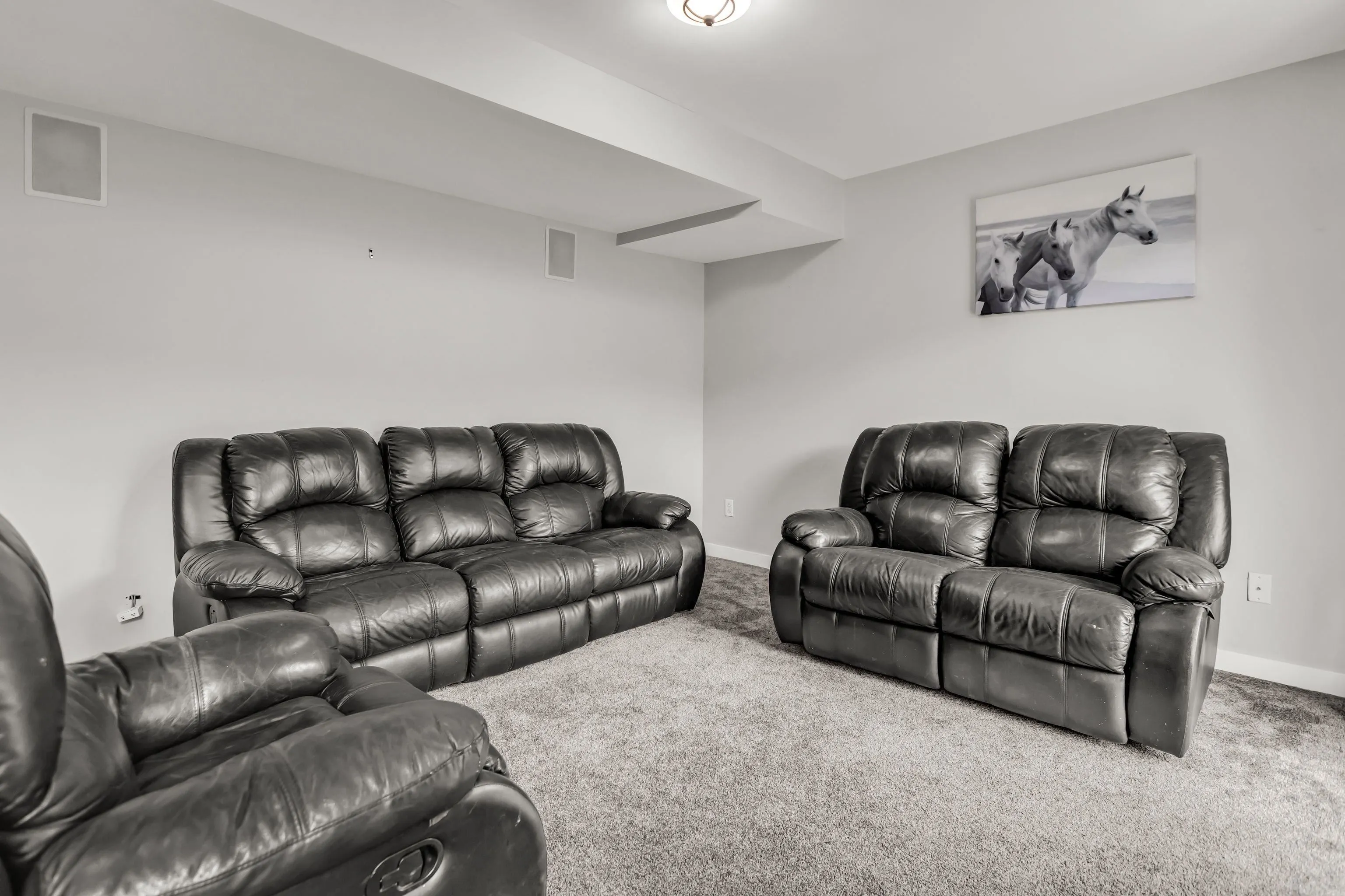 27 45740 Thomas Road