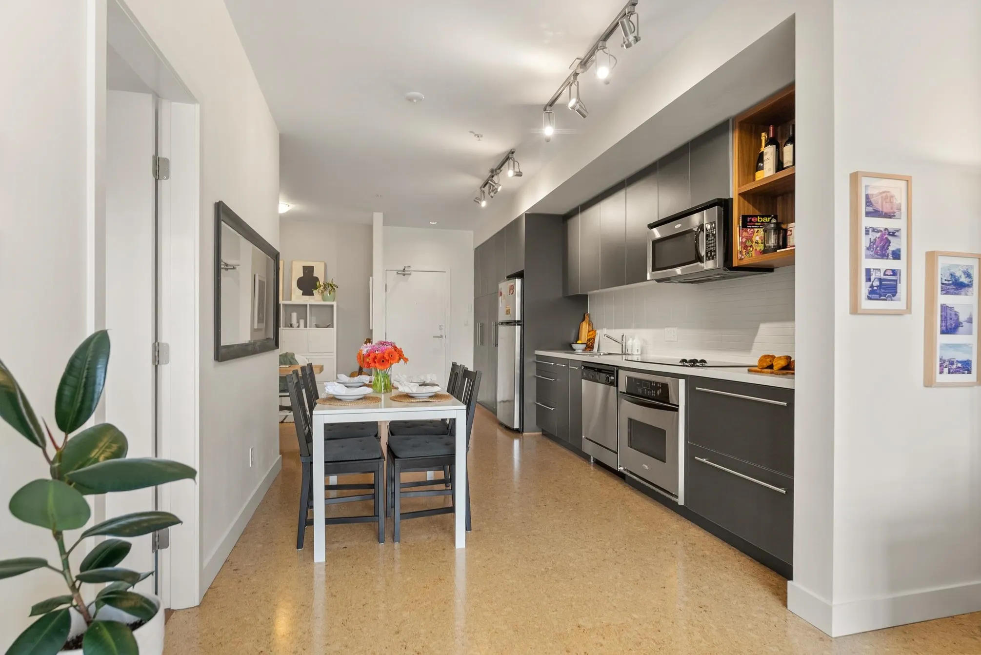 314 2828 Main Street