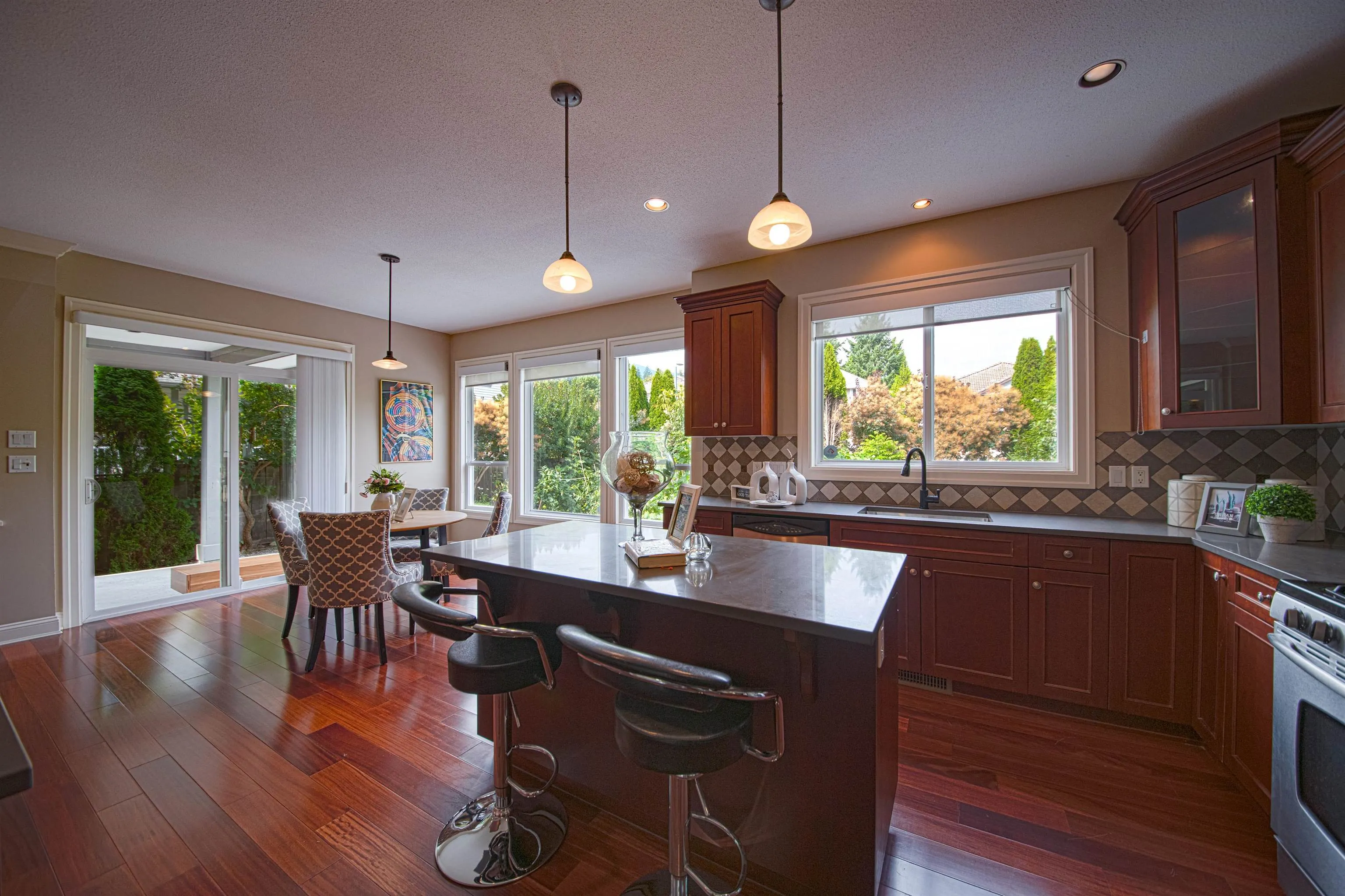 3301 Mctavish Court