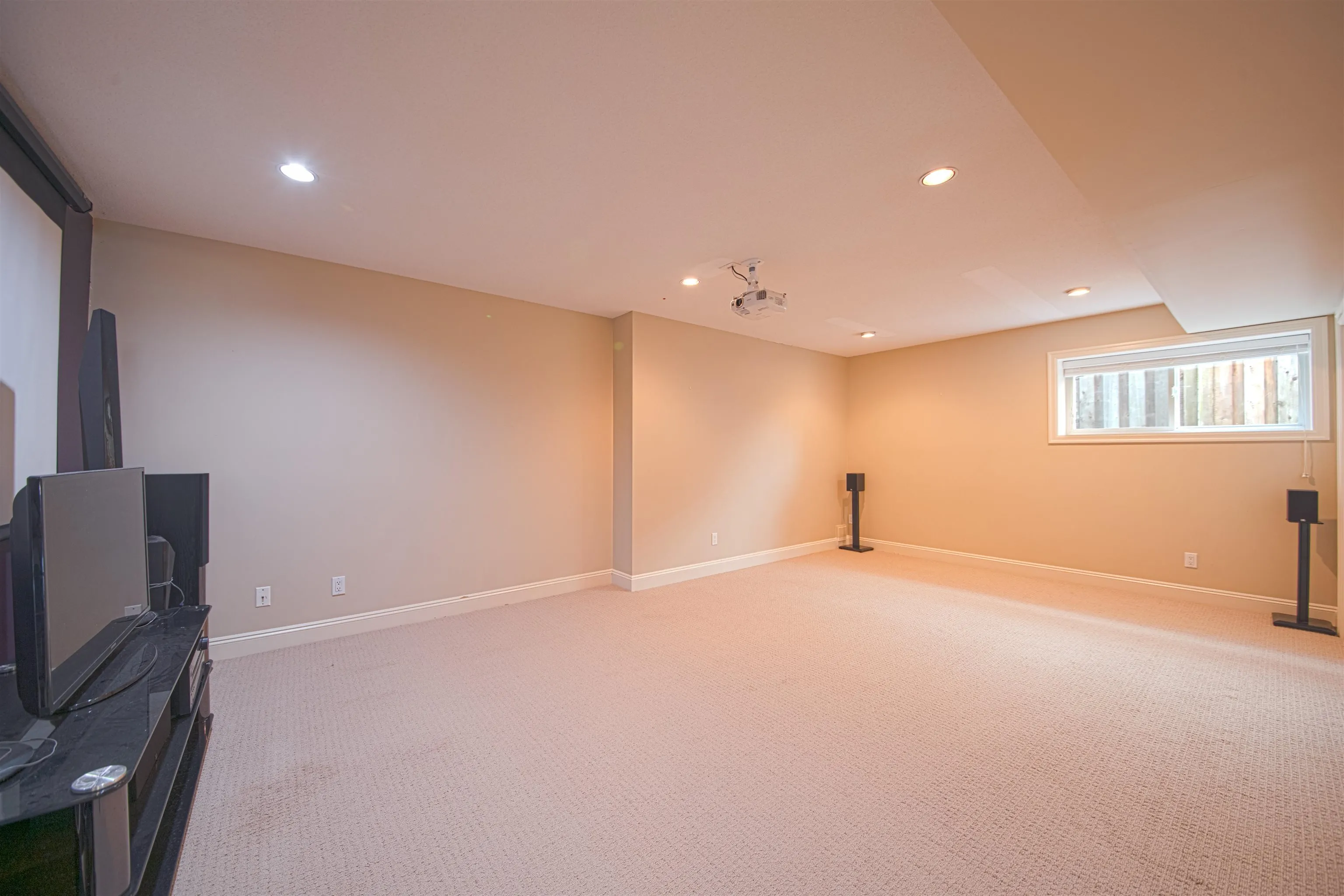 3301 Mctavish Court