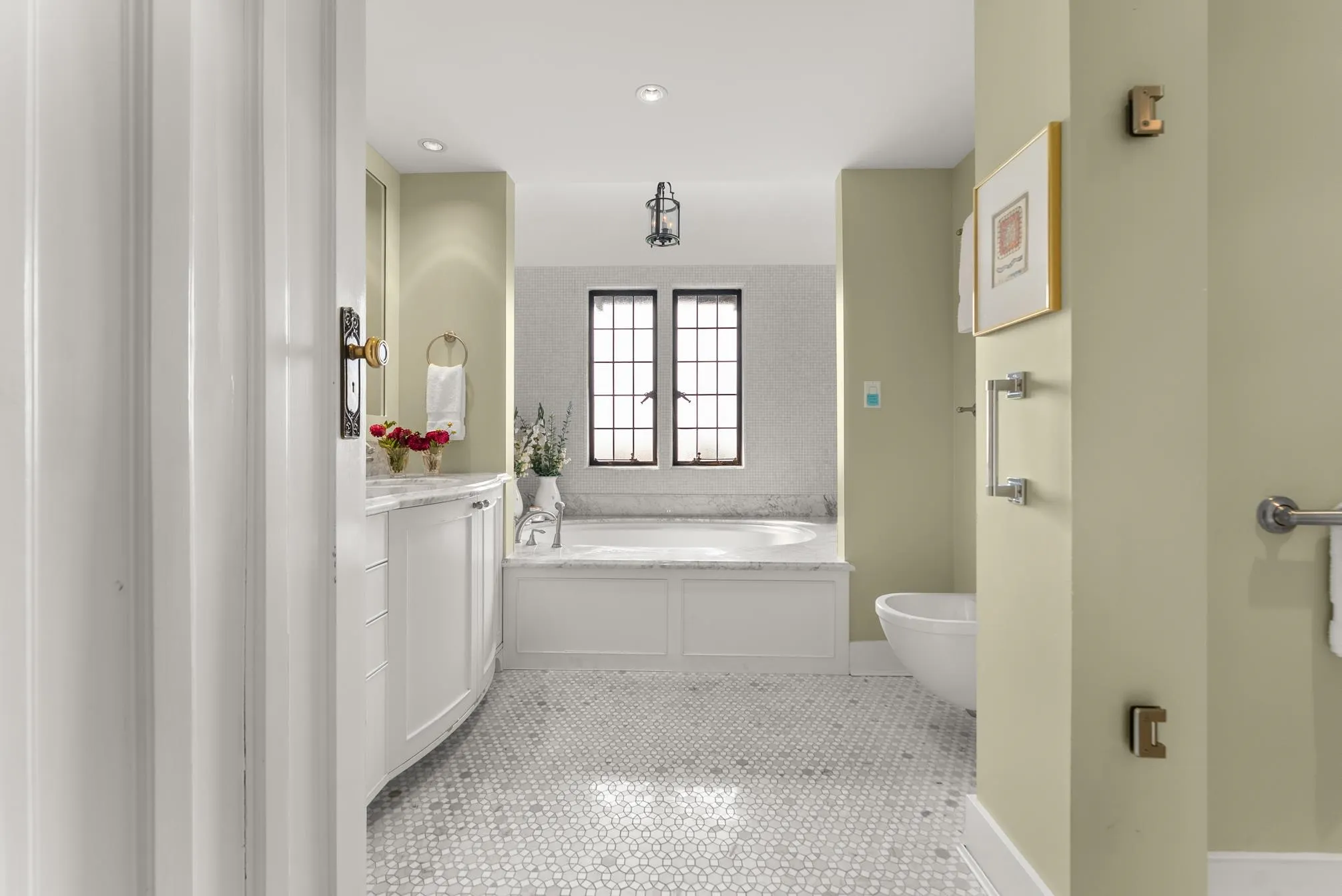 2206 SW Marine Drive