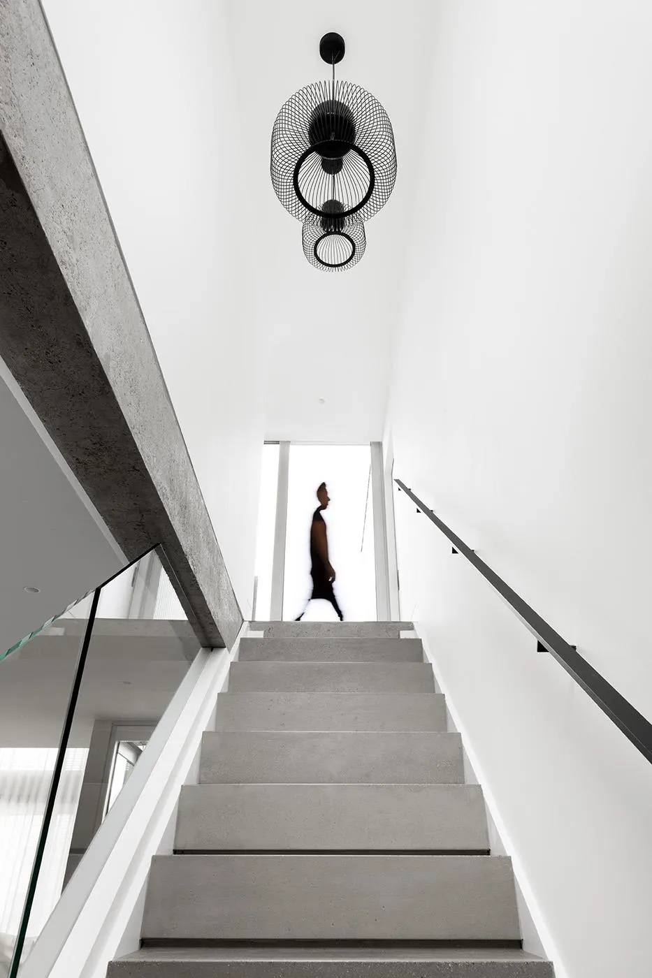 401 4387 W 10th Avenue