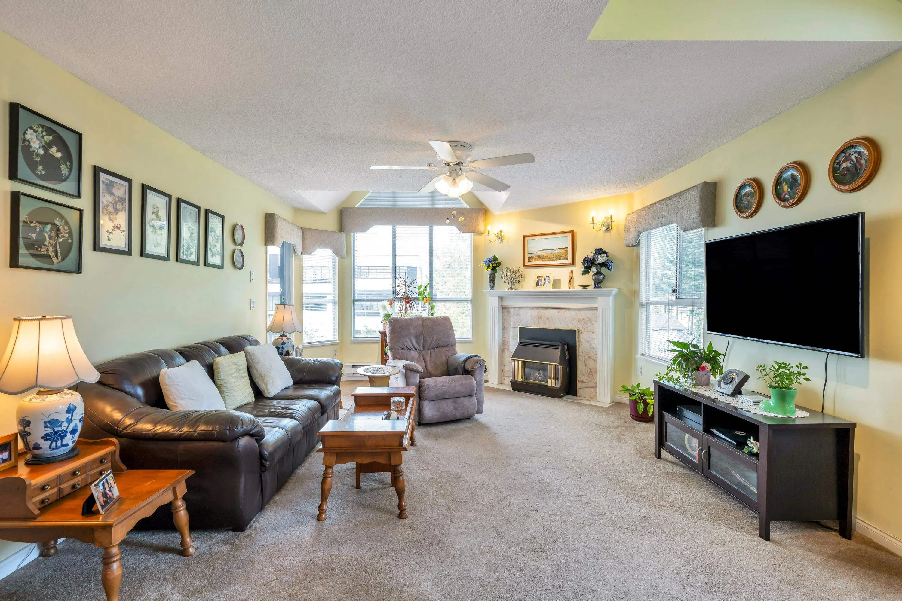 408 5646 200 Street