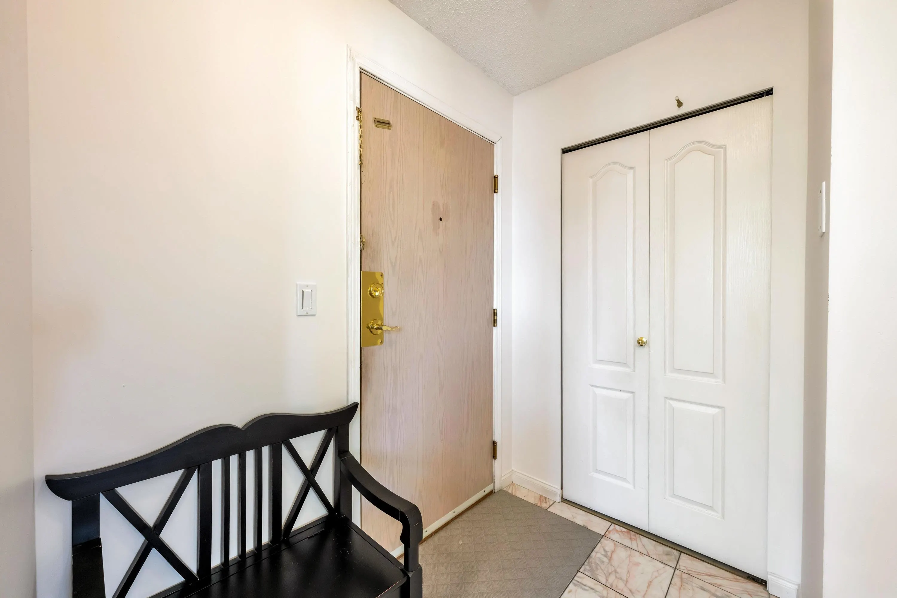 408 5646 200 Street