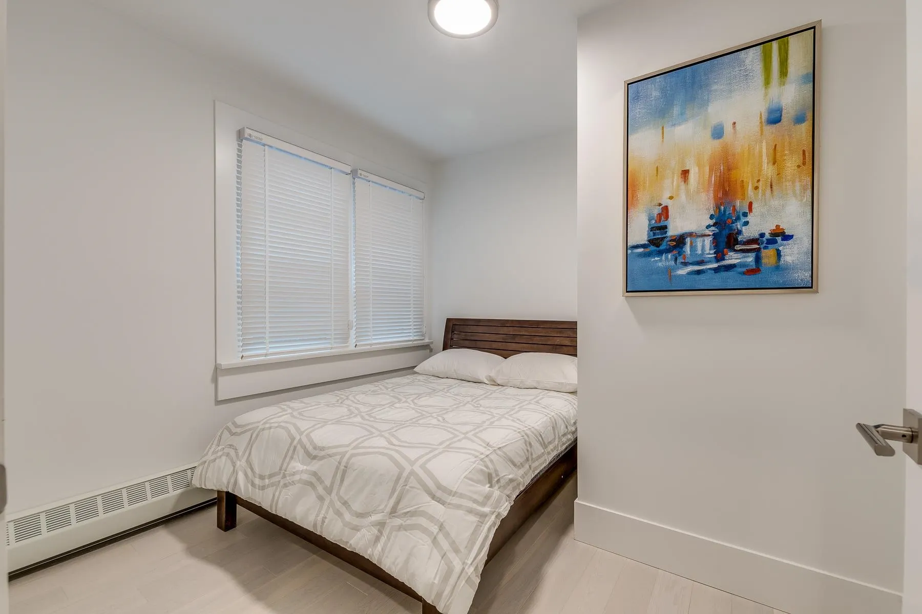 107 -PROMO 1425 Haro Street