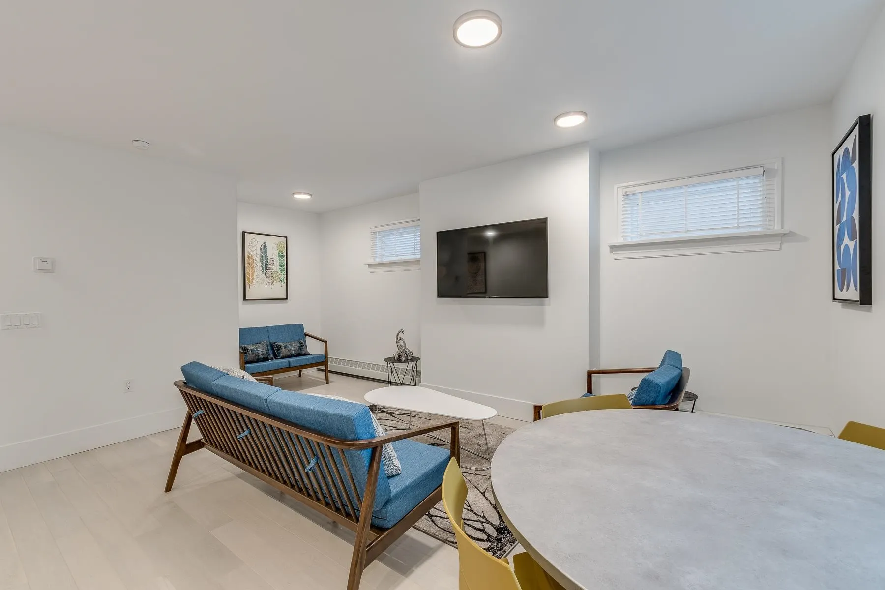 107 -PROMO 1425 Haro Street