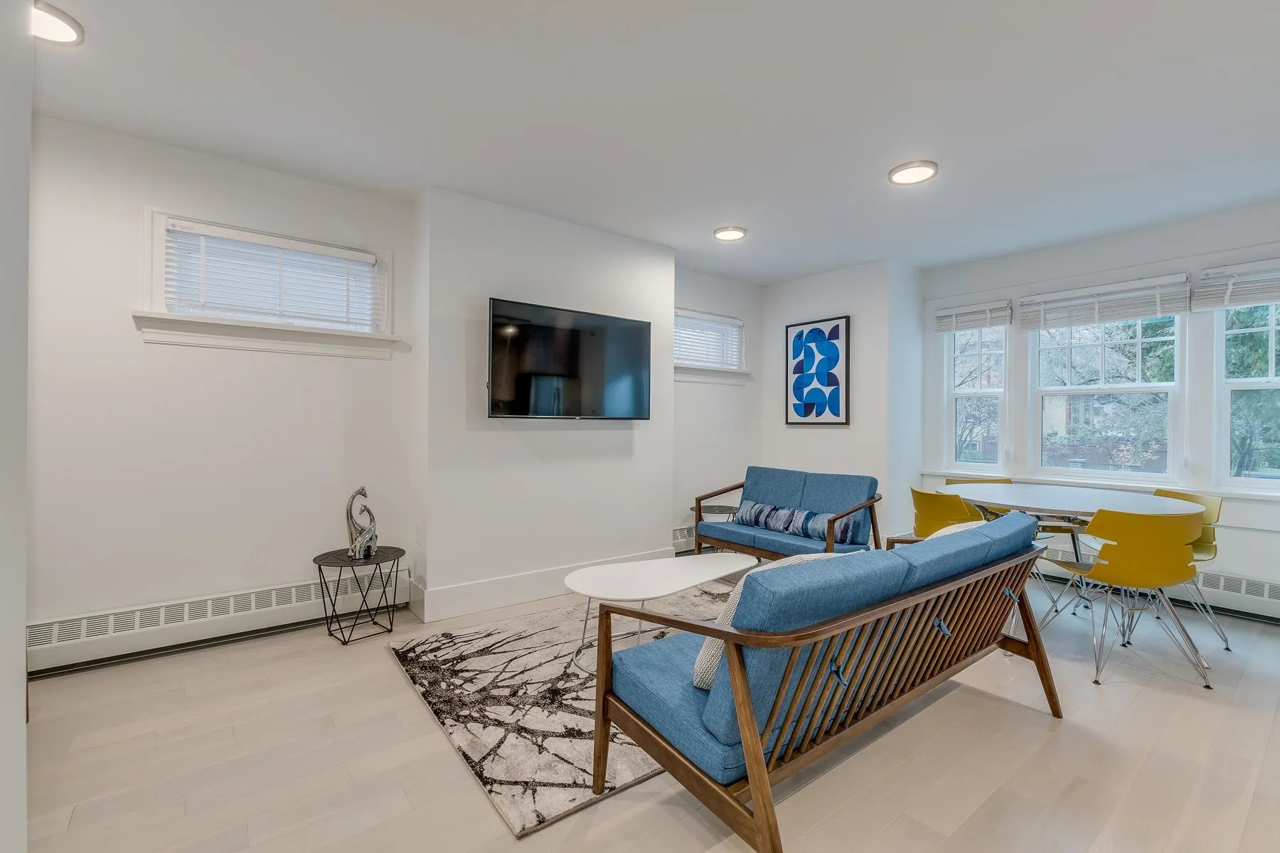 107 -PROMO 1425 Haro Street