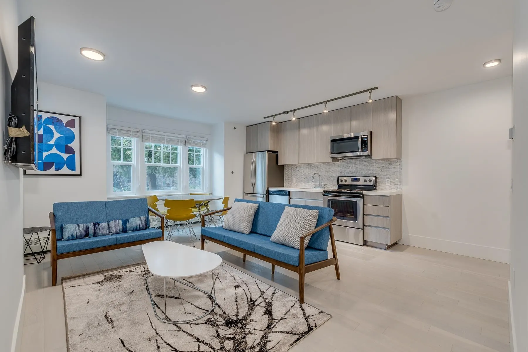 107 -PROMO 1425 Haro Street