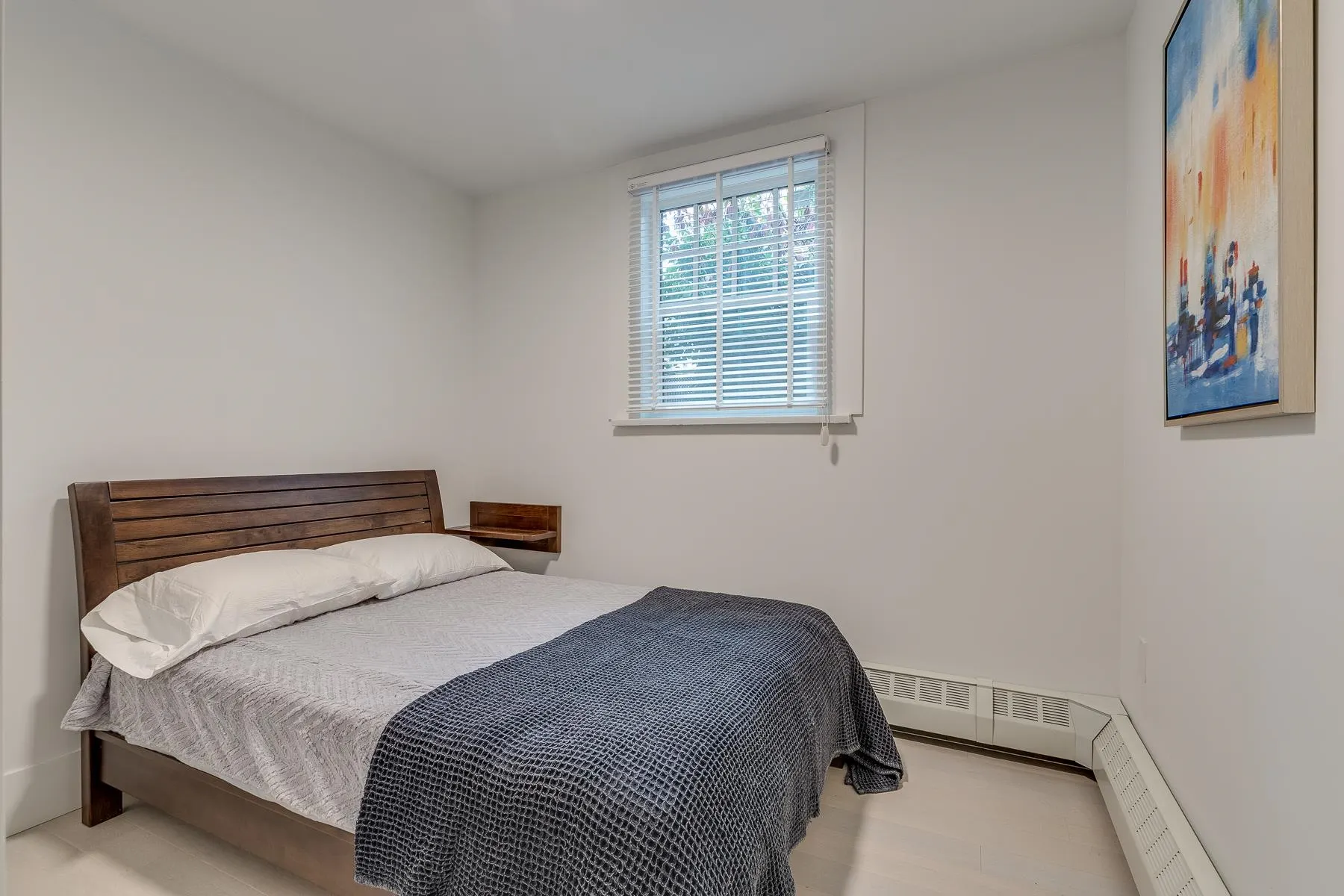 107 -PROMO 1425 Haro Street