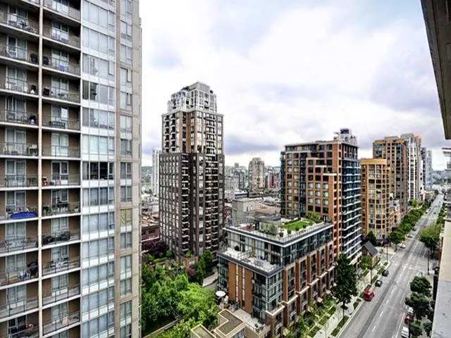 1504 1001 Richards Street