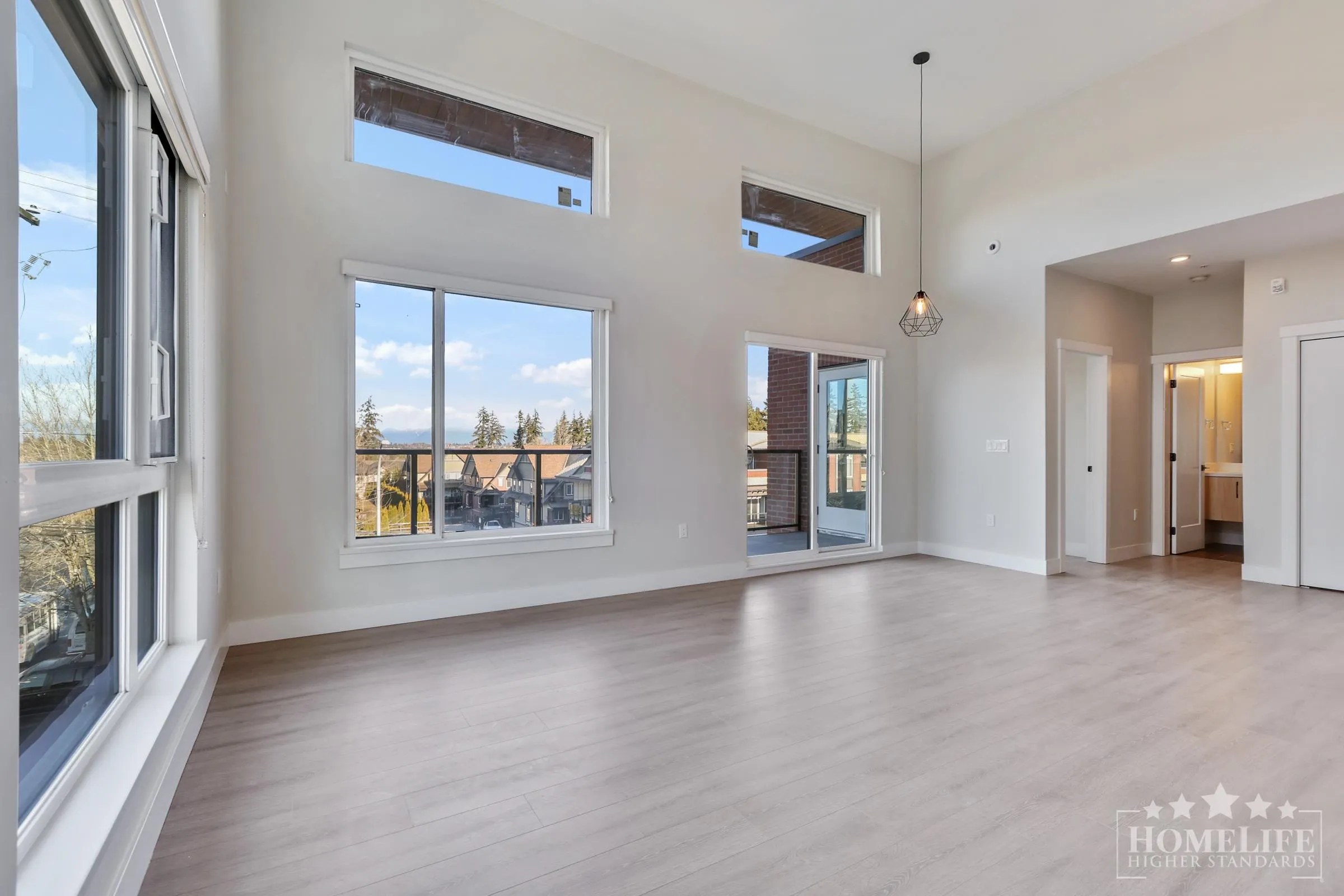 303 14858 60 Avenue