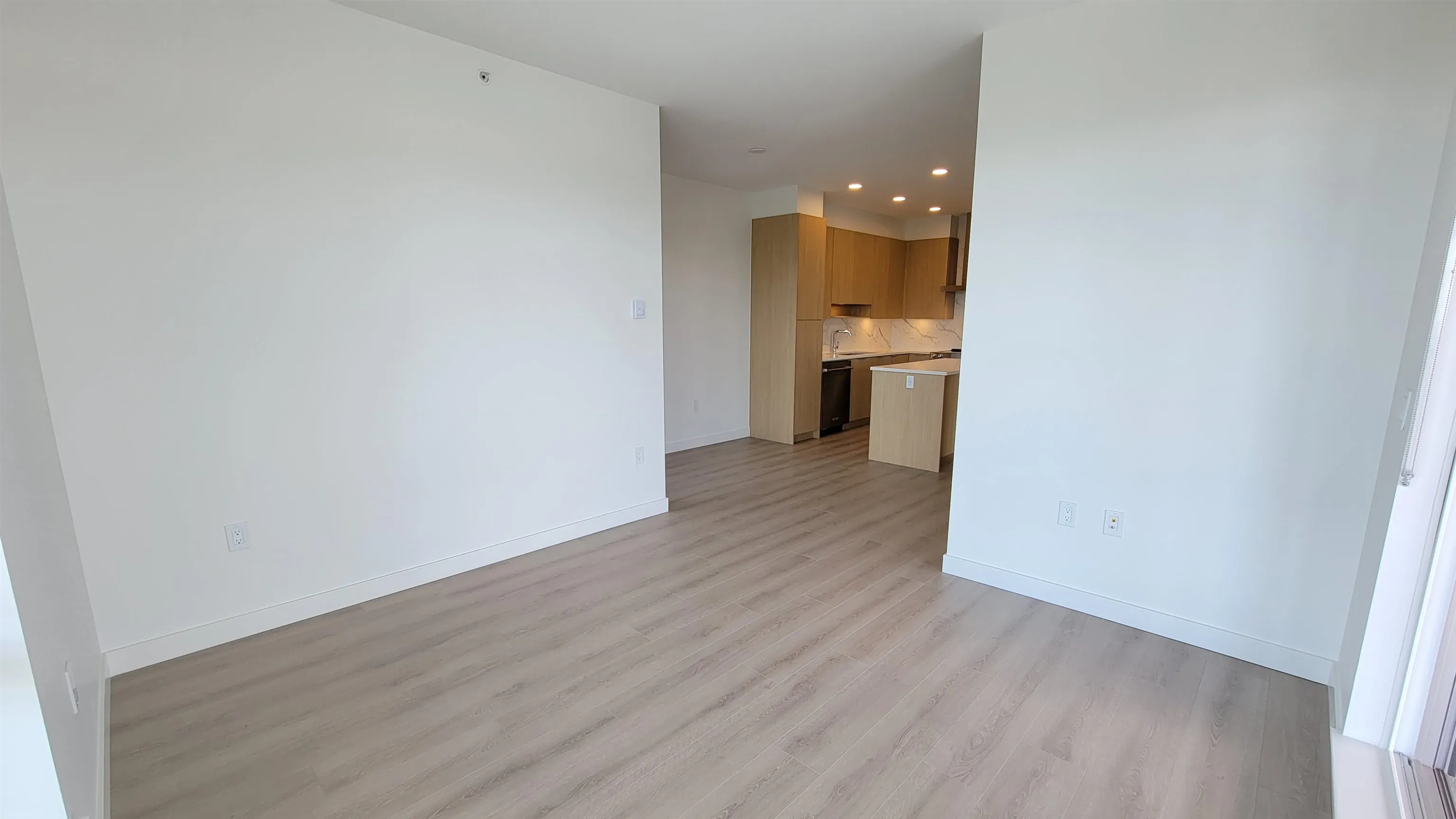 409 7799 17th Street
