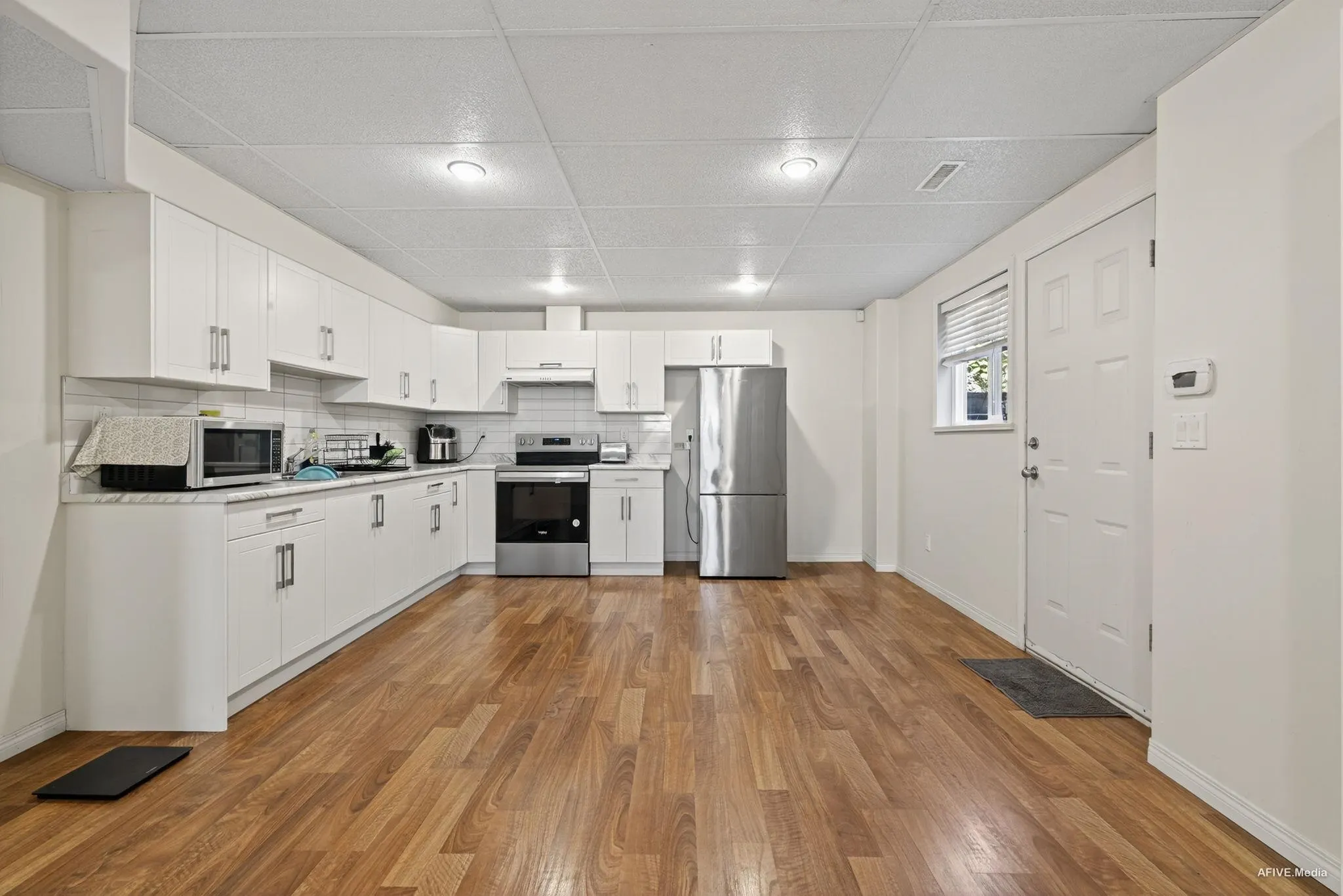 2898 Buffer Crescent