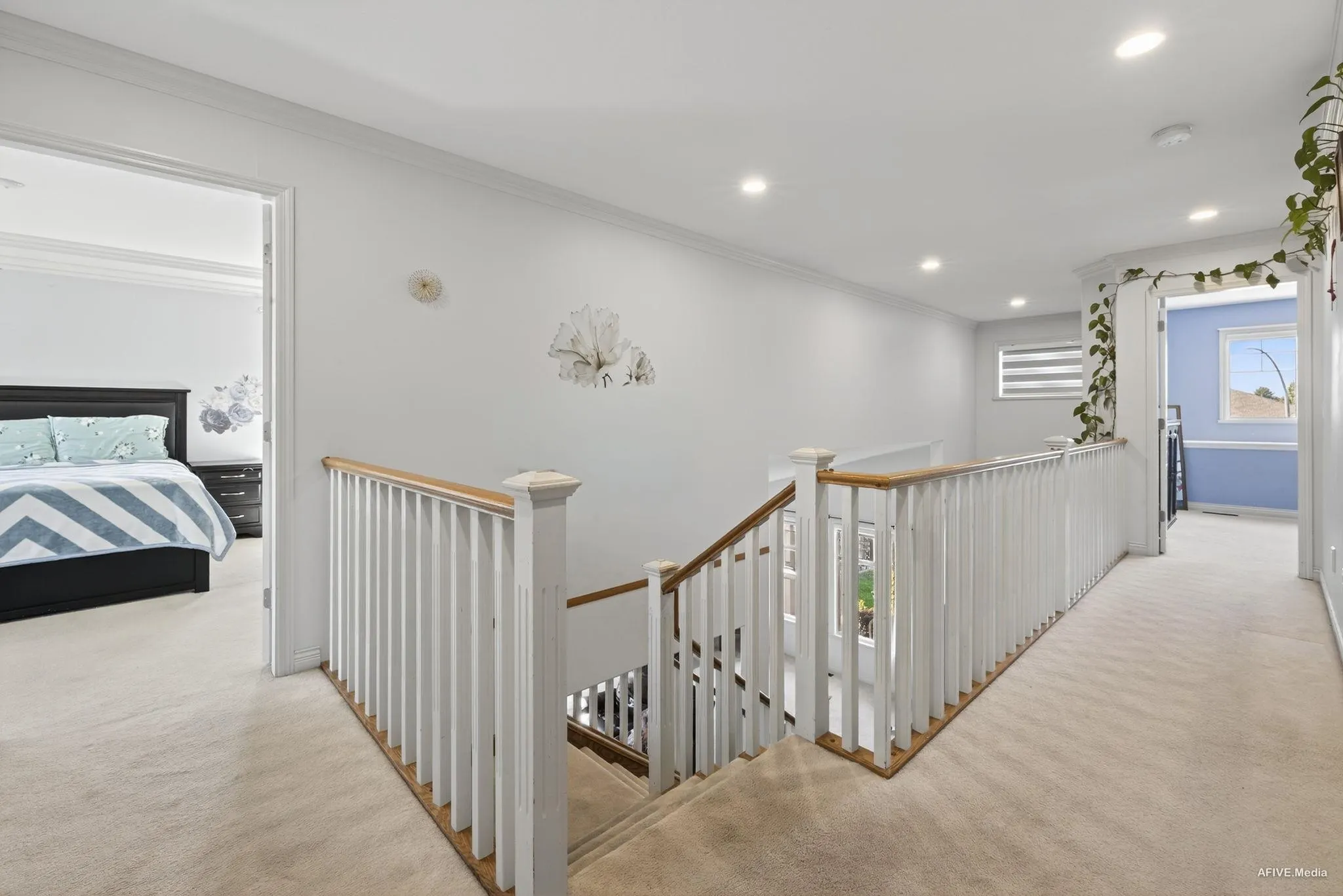 2898 Buffer Crescent