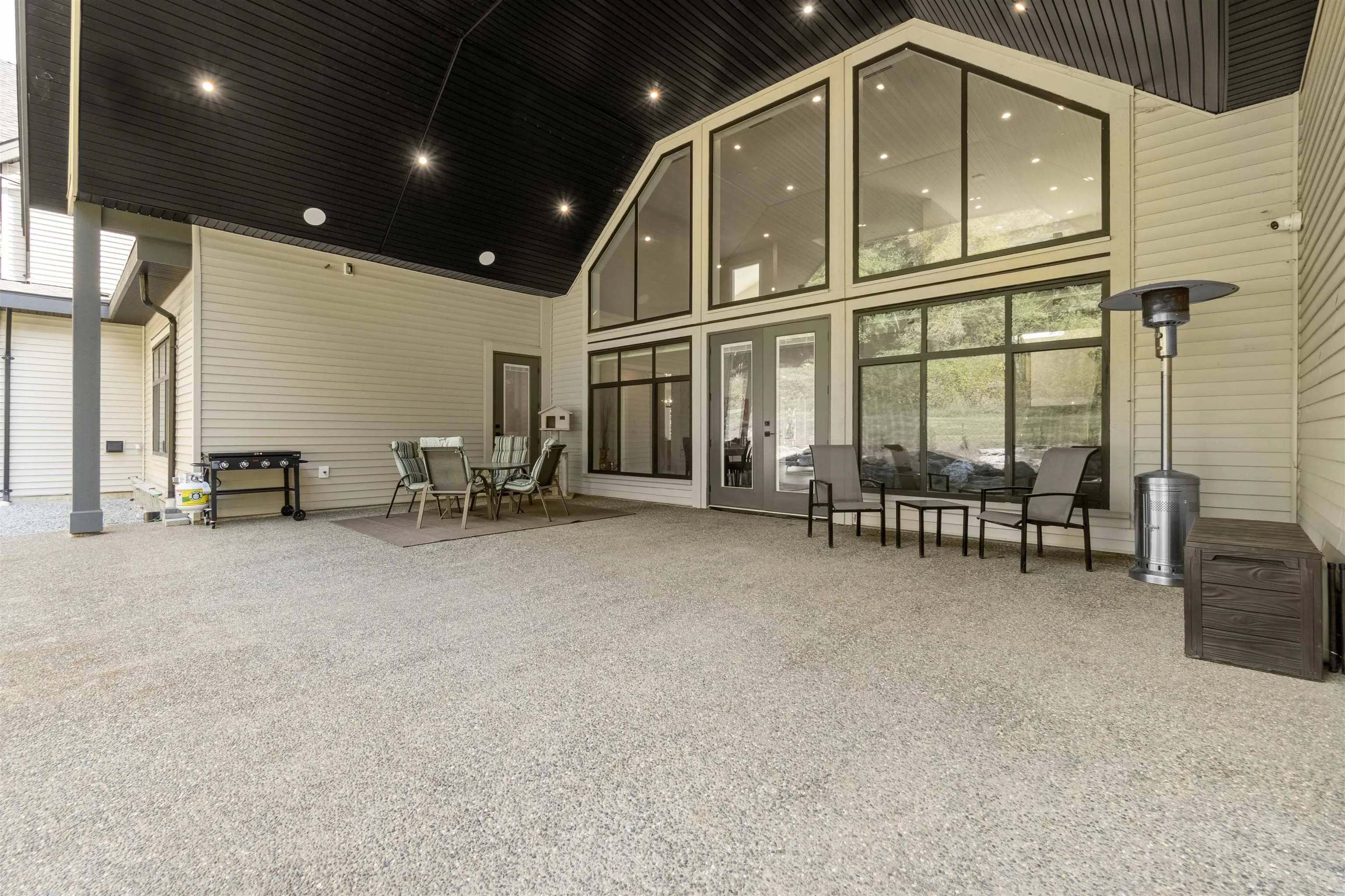 27107 River Road