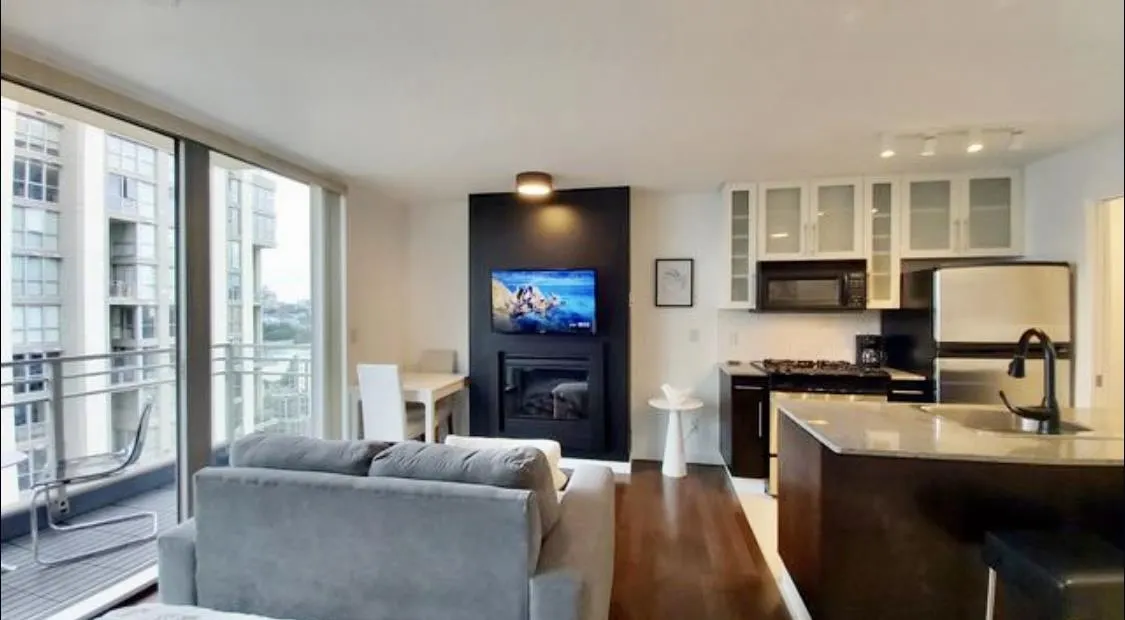 1905 1225 Richards Street