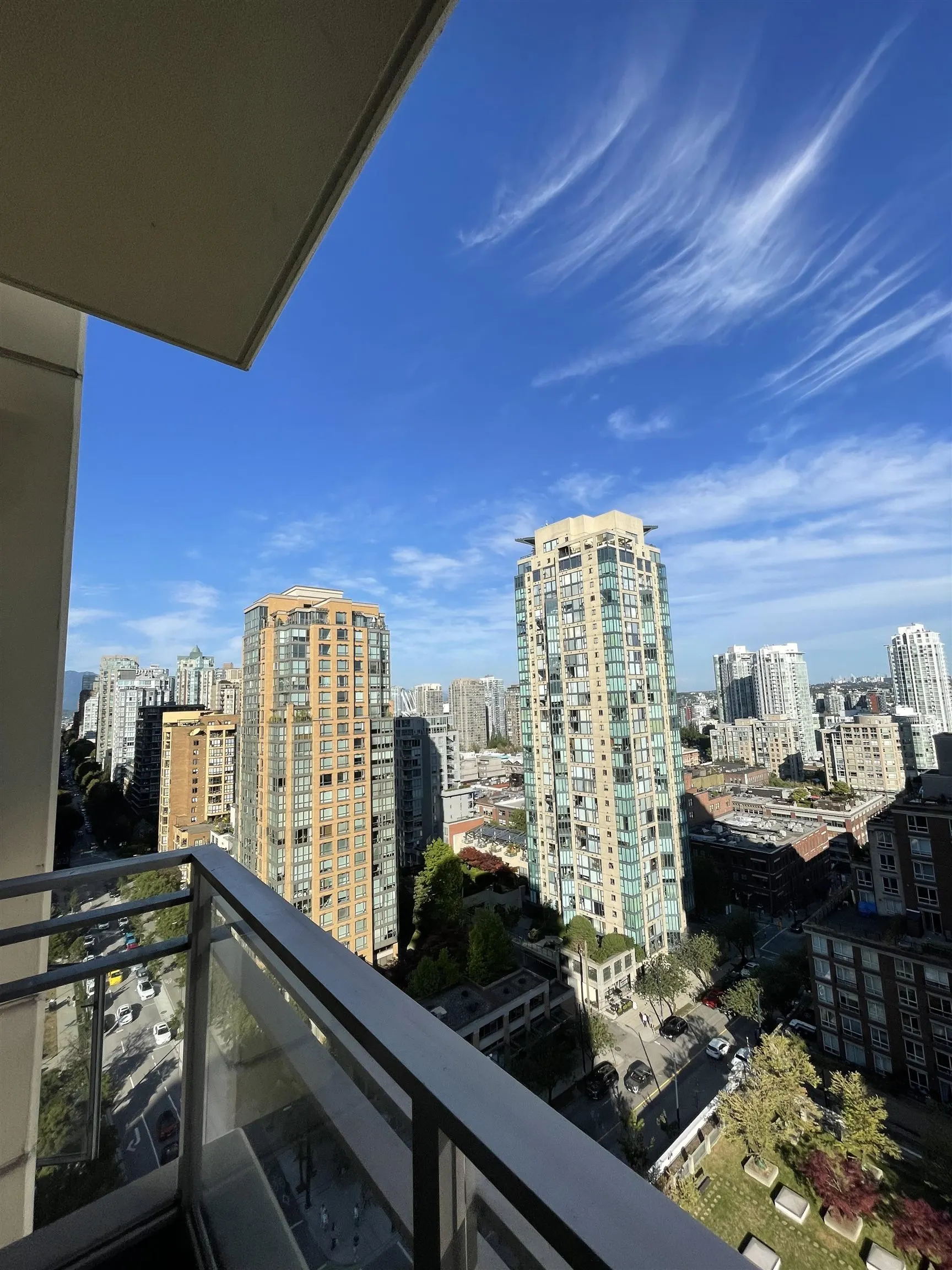 1905 1225 Richards Street