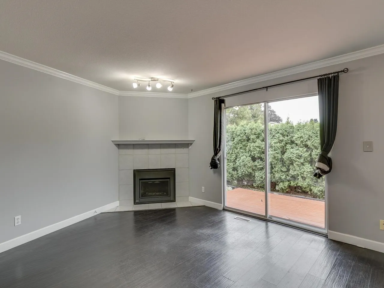 19240 119 Avenue #6
