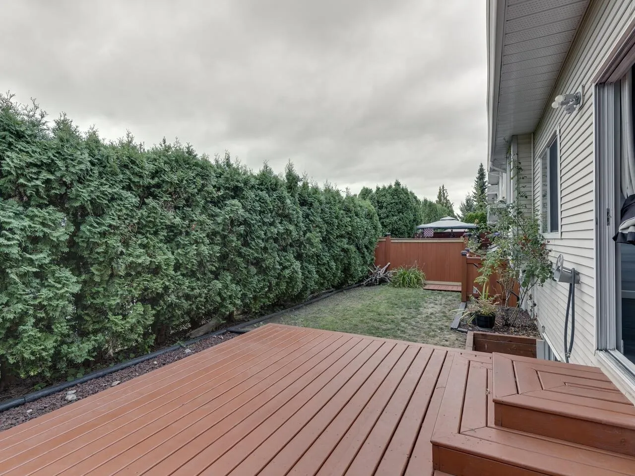 19240 119 Avenue #6