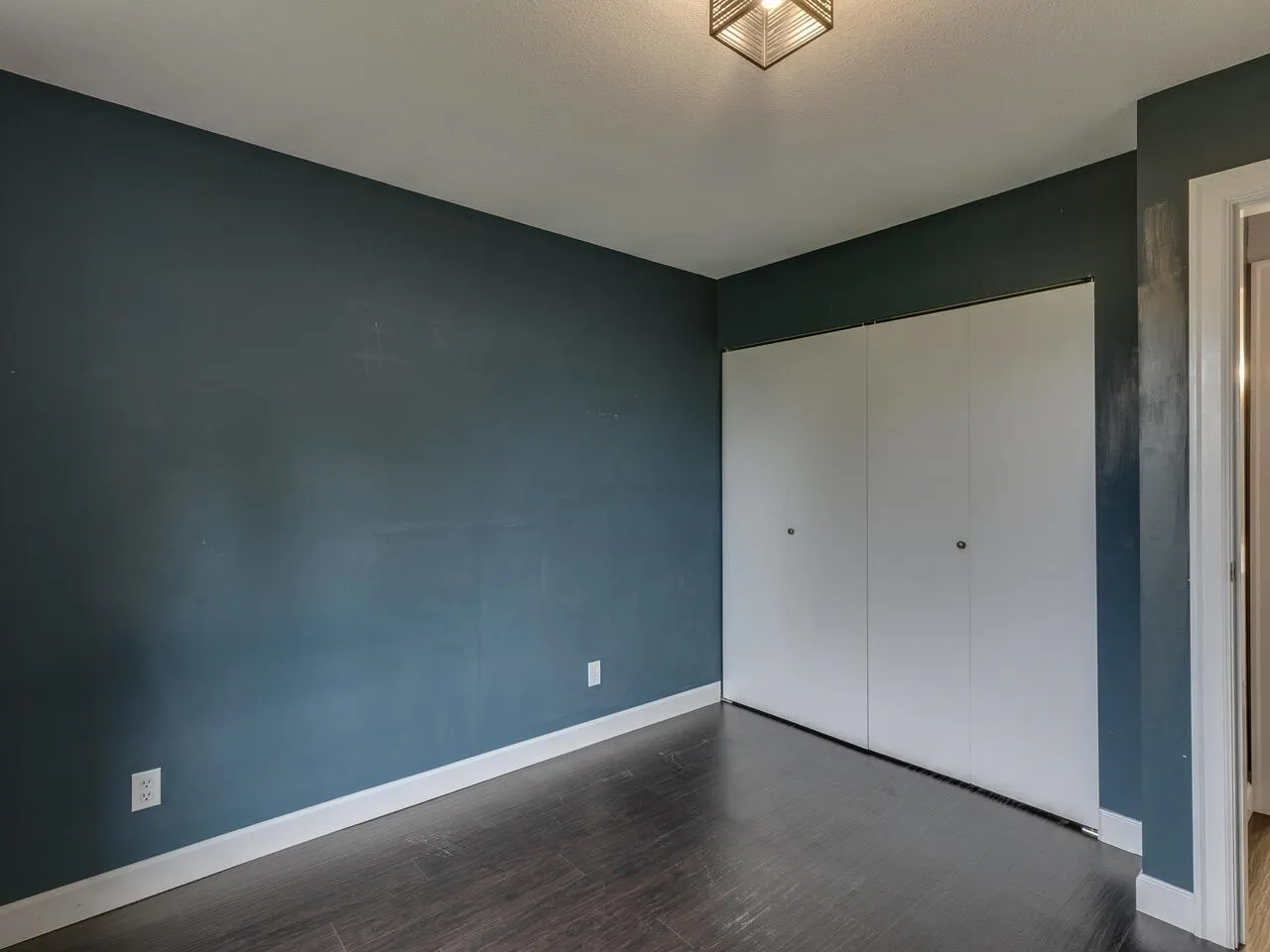19240 119 Avenue #6