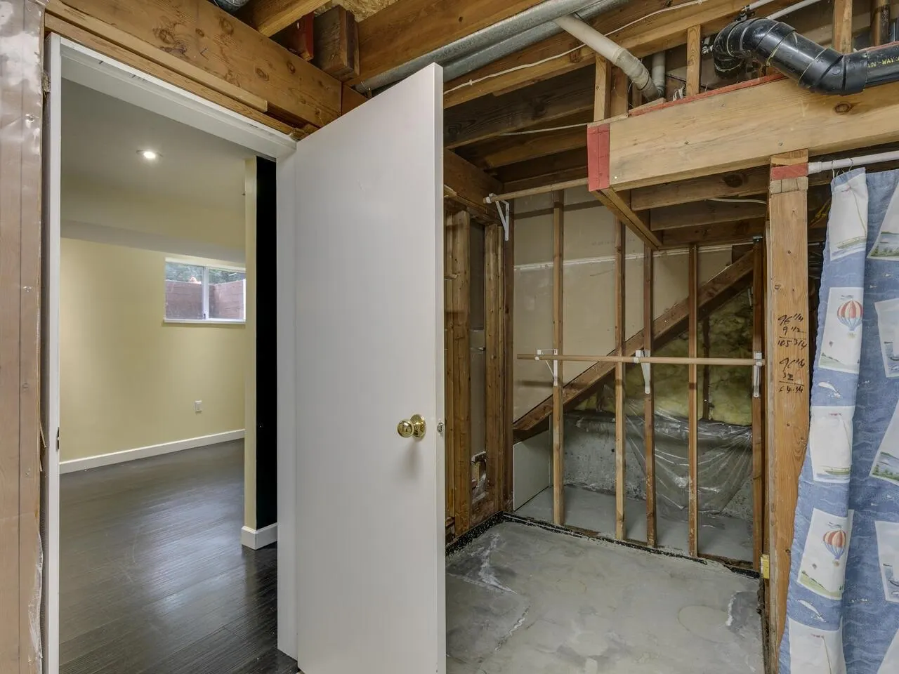 19240 119 Avenue #6