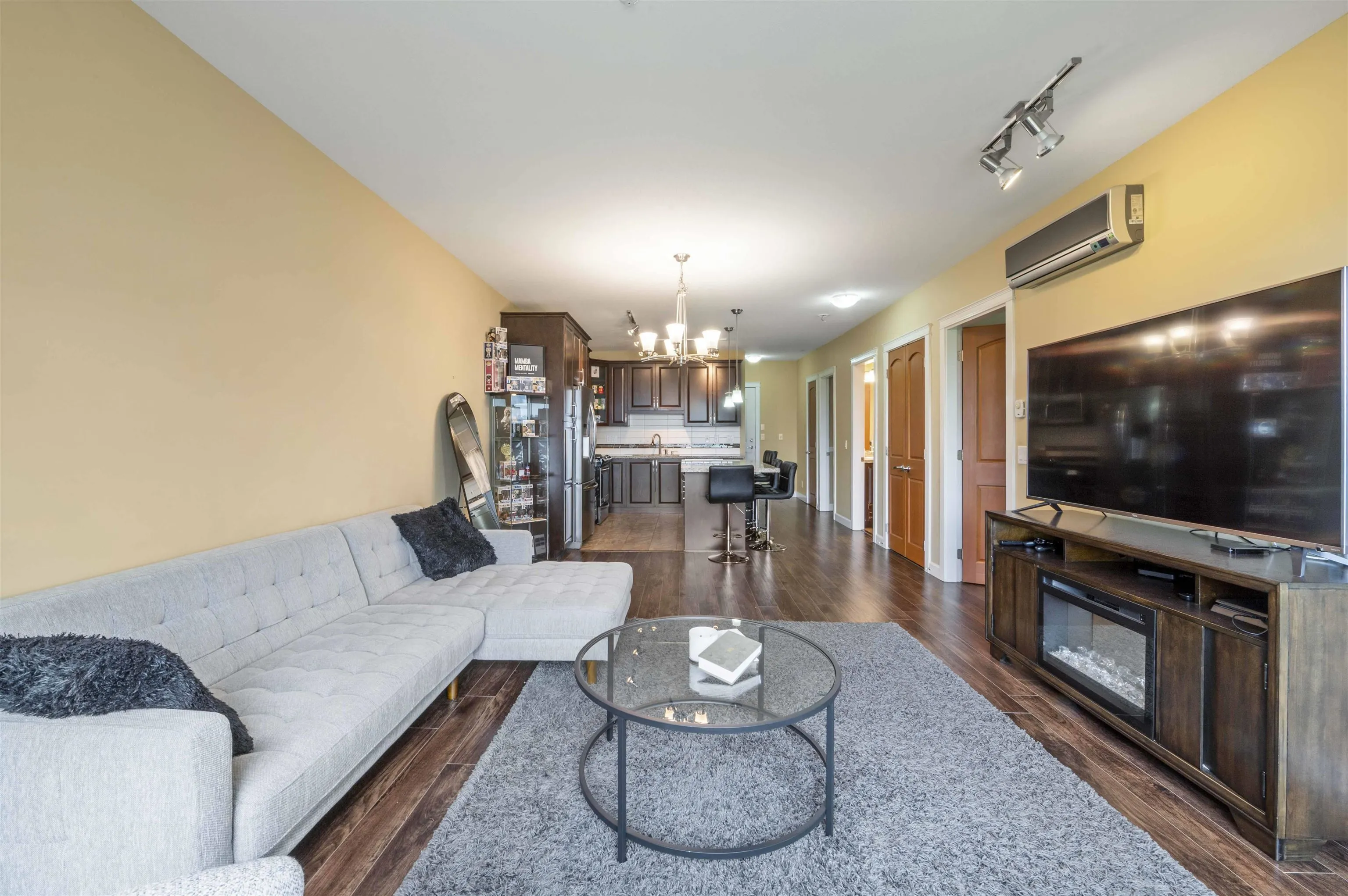 525 8067 207 Street