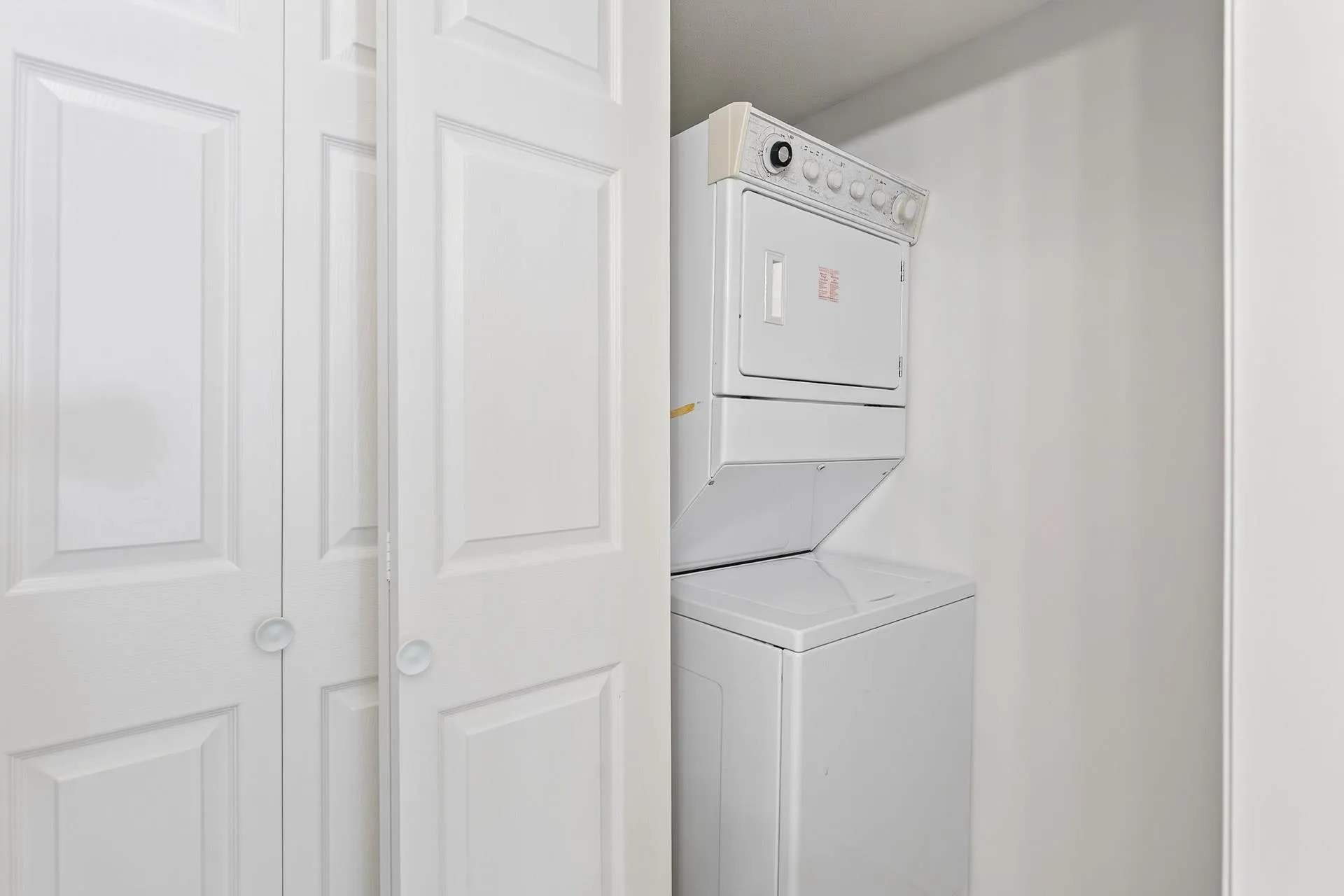 105 2435 Welcher Avenue