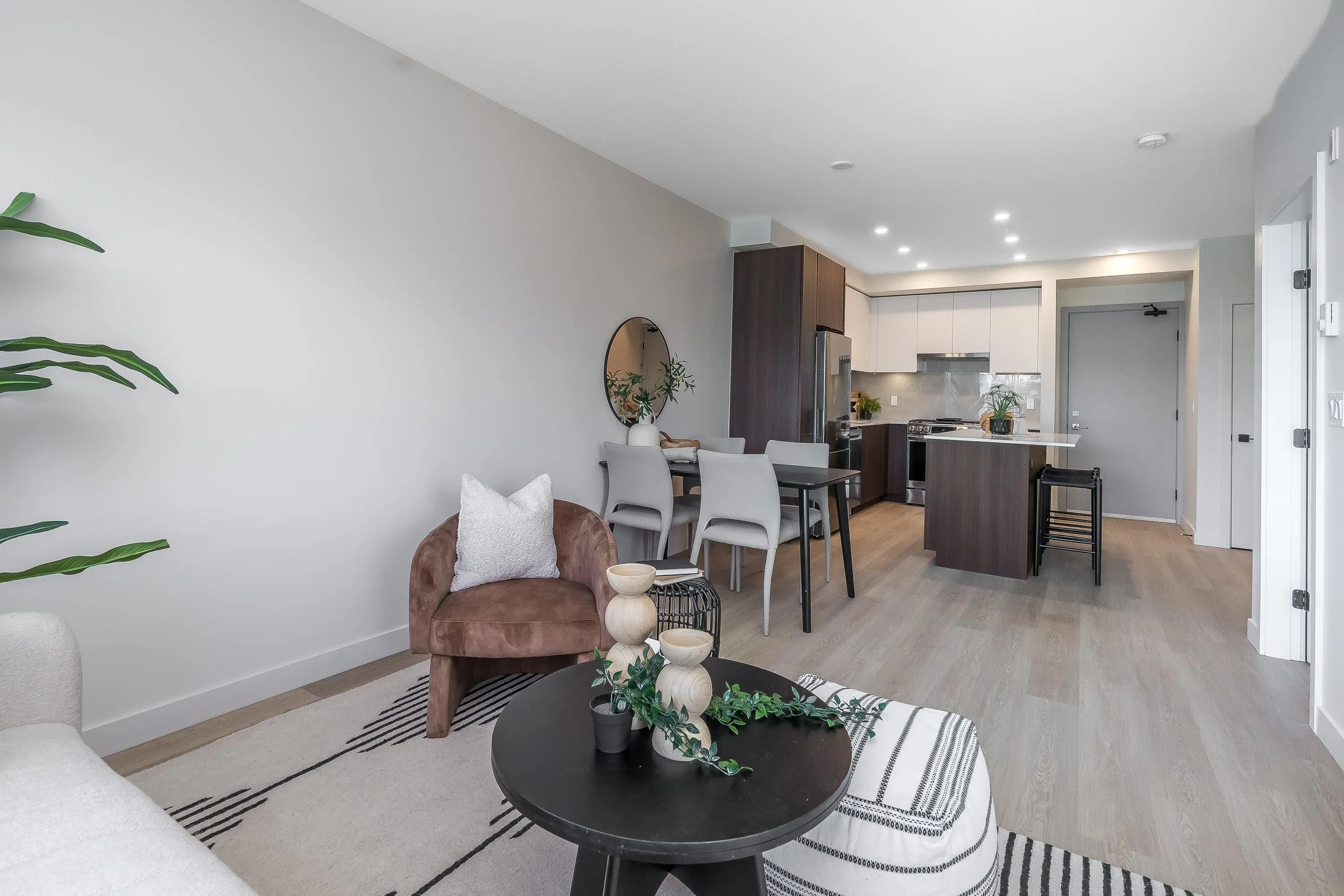 403 7980 206a Street